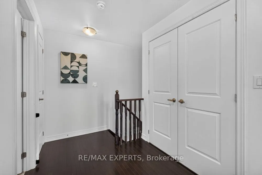 125 Kayla Crescent #19