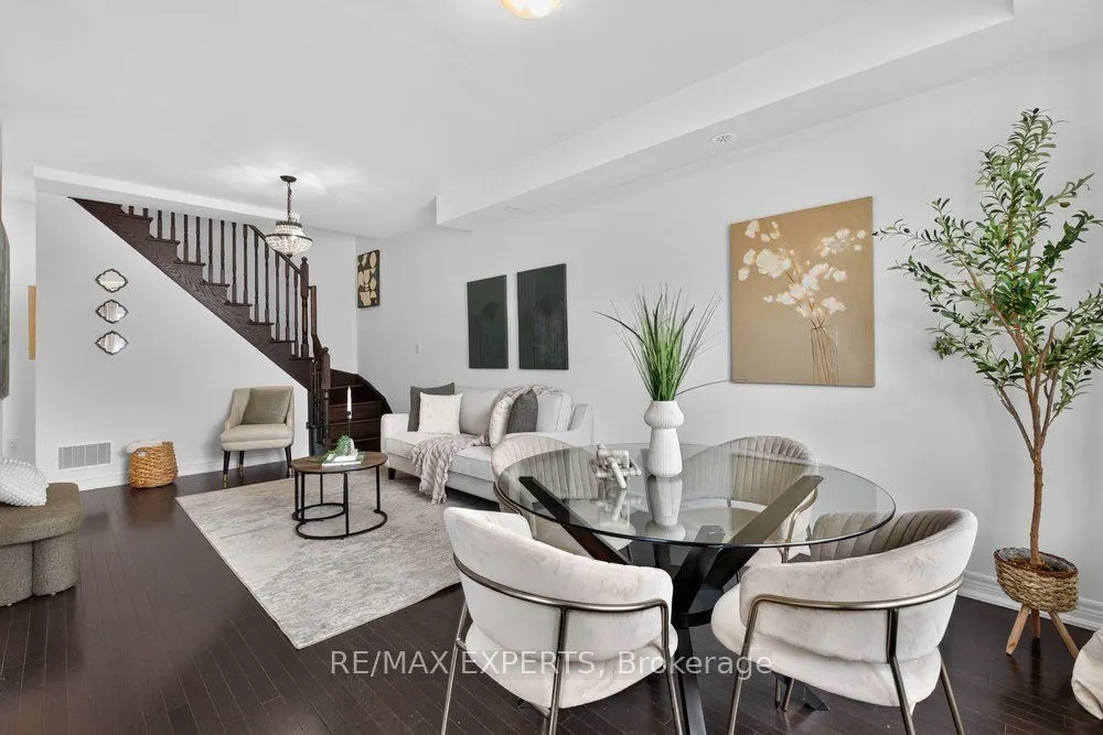 125 Kayla Crescent #19