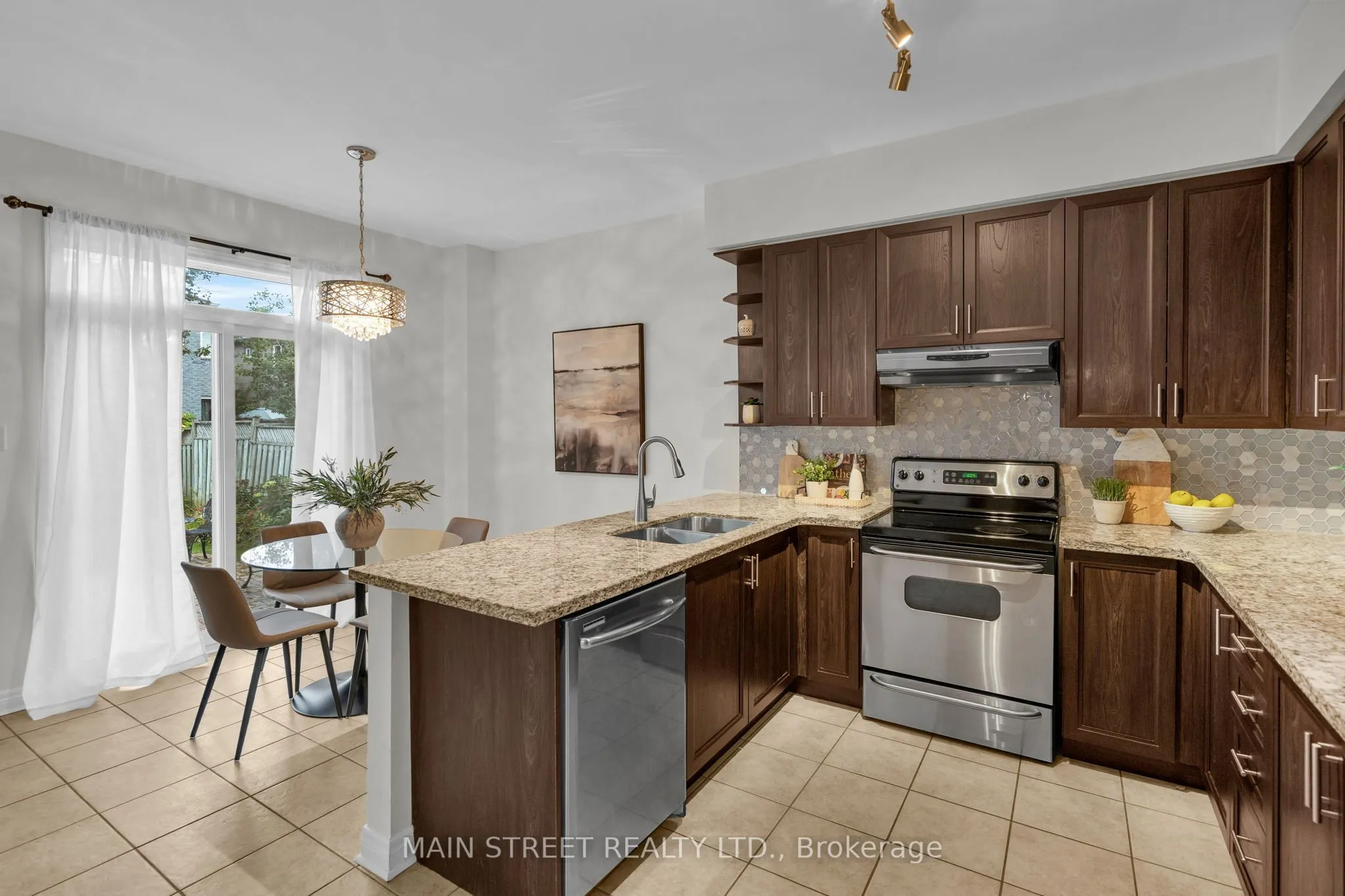 27 Blackbird Crescent