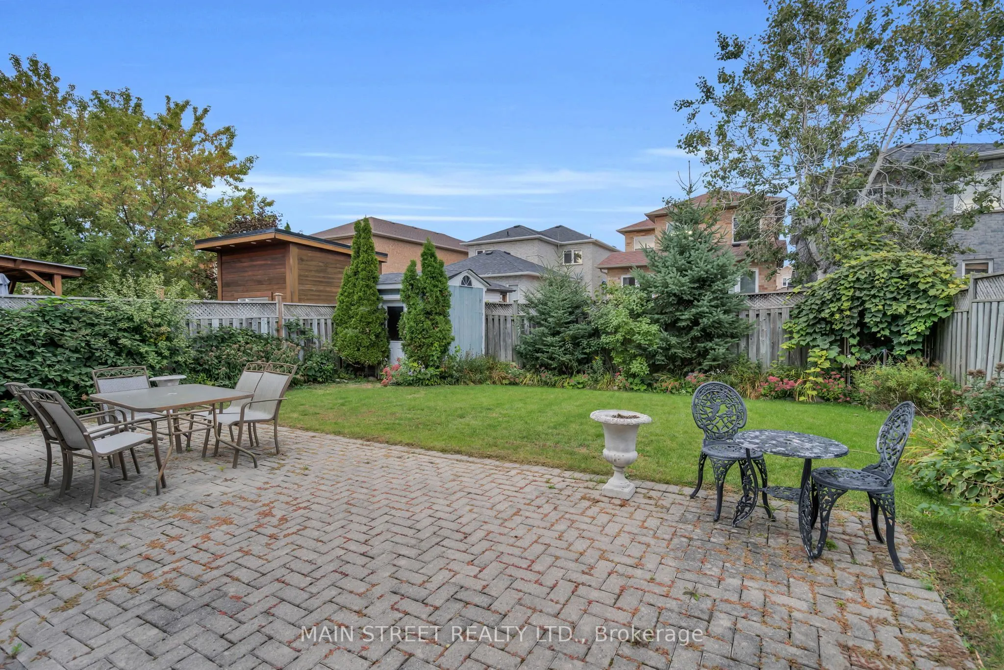 27 Blackbird Crescent