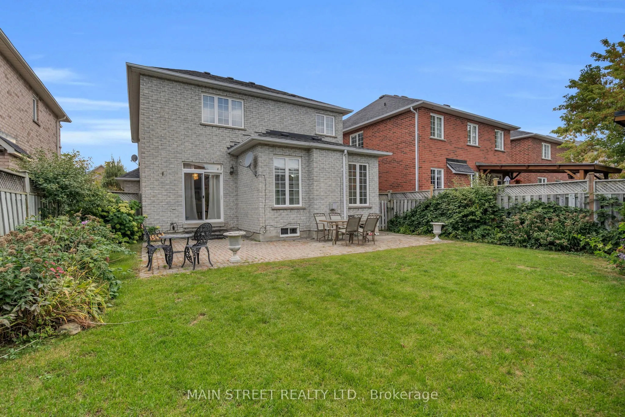 27 Blackbird Crescent