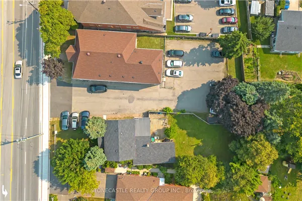 2321 Major Mackenzie Drive W