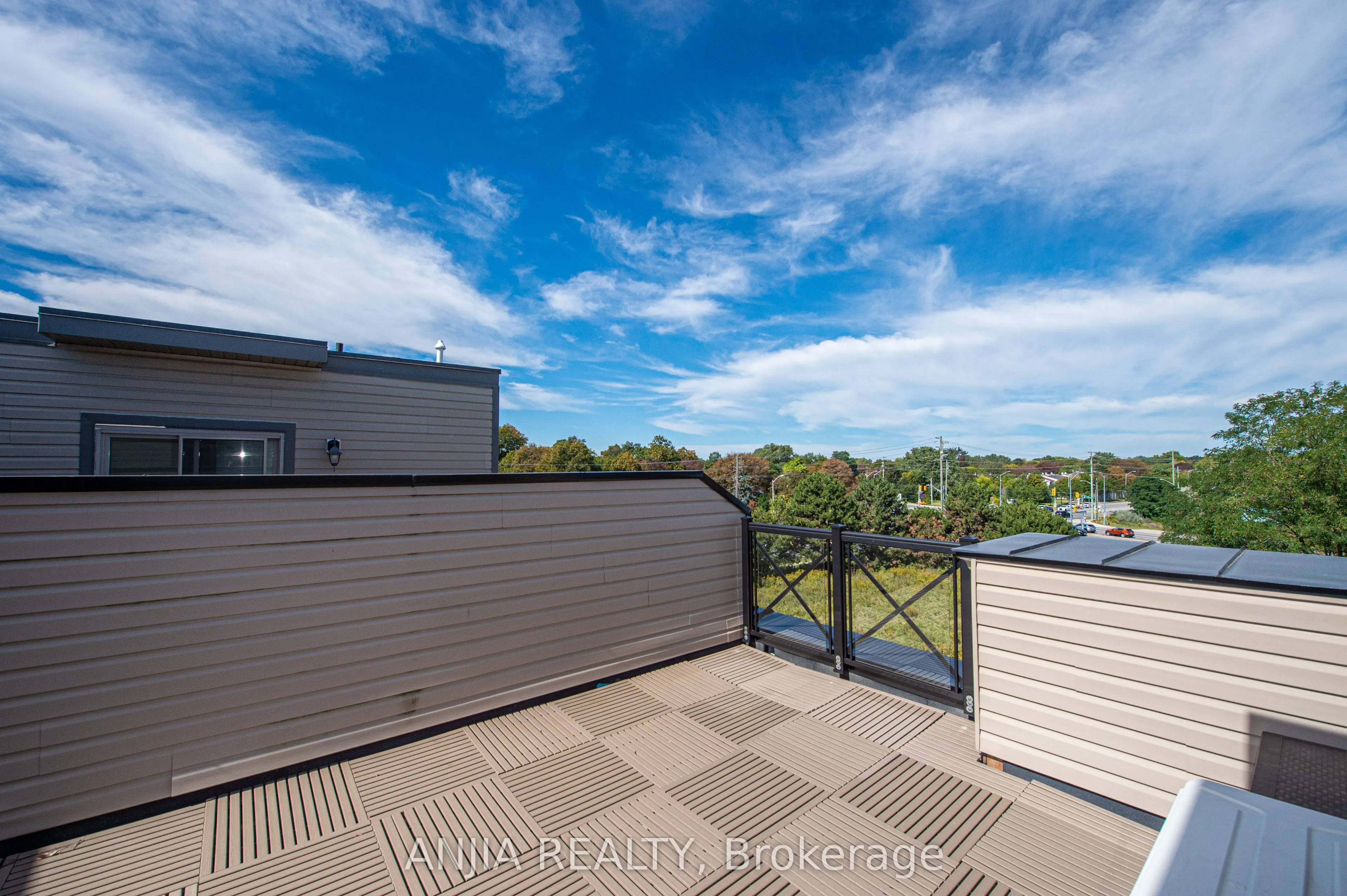 10 Dunsheath Way #207