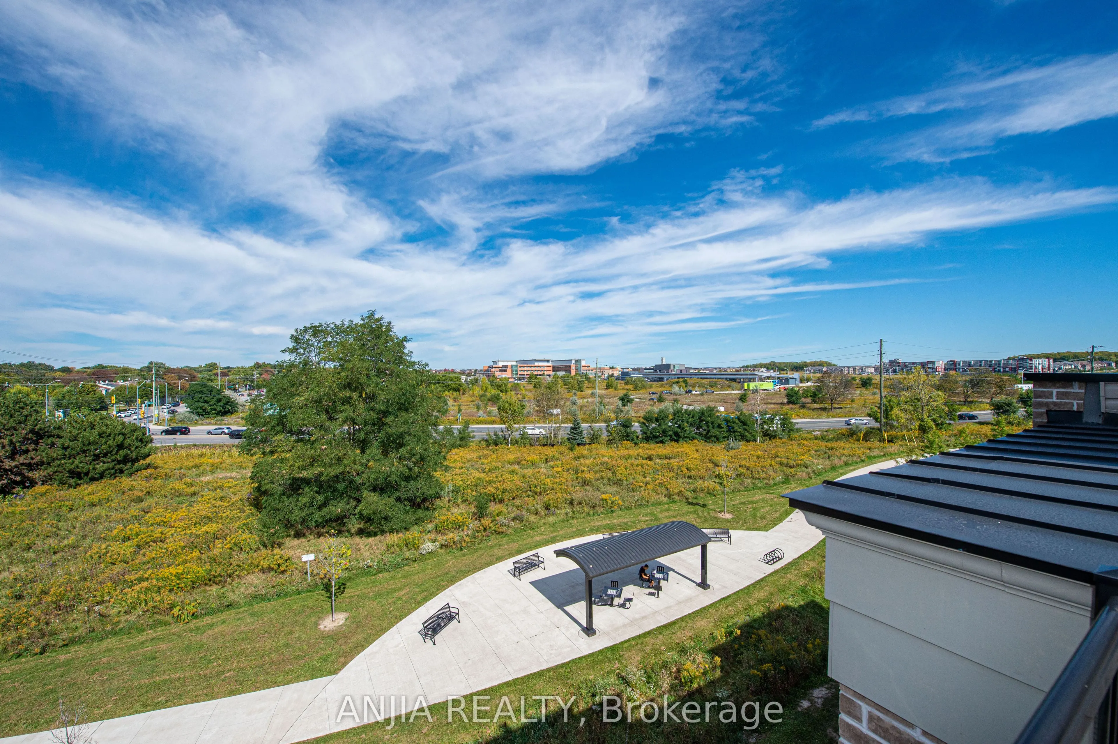 10 Dunsheath Way #207
