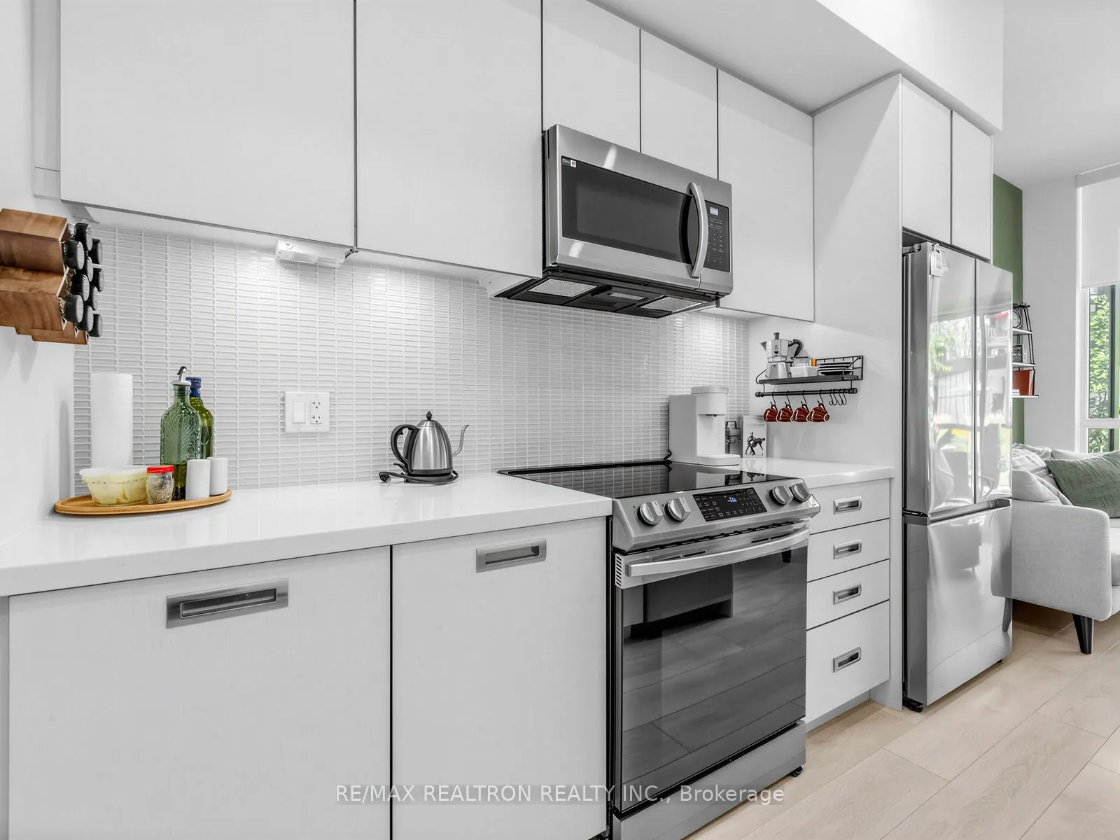 415 Sea Ray Avenue #101