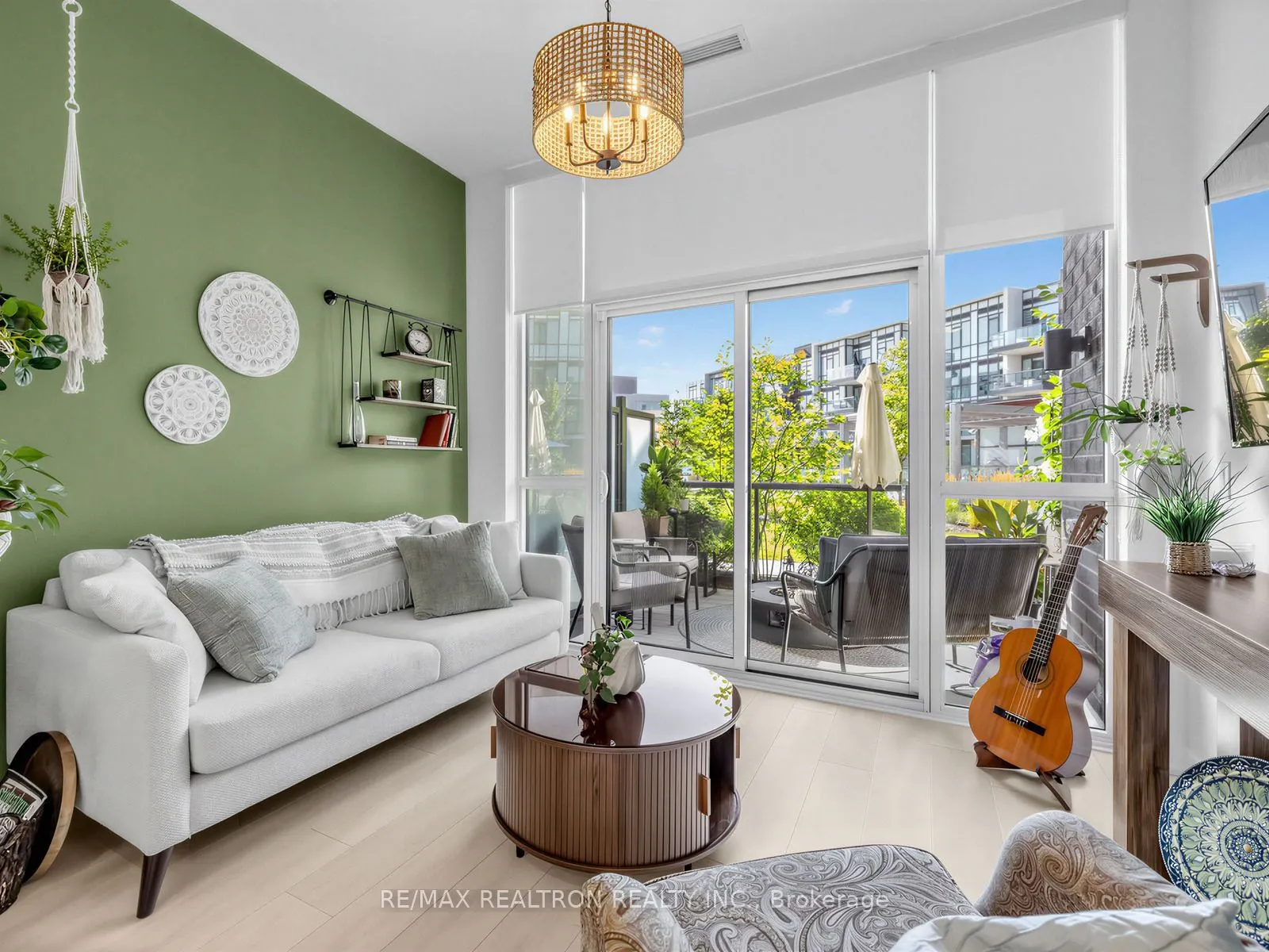 415 Sea Ray Avenue #101
