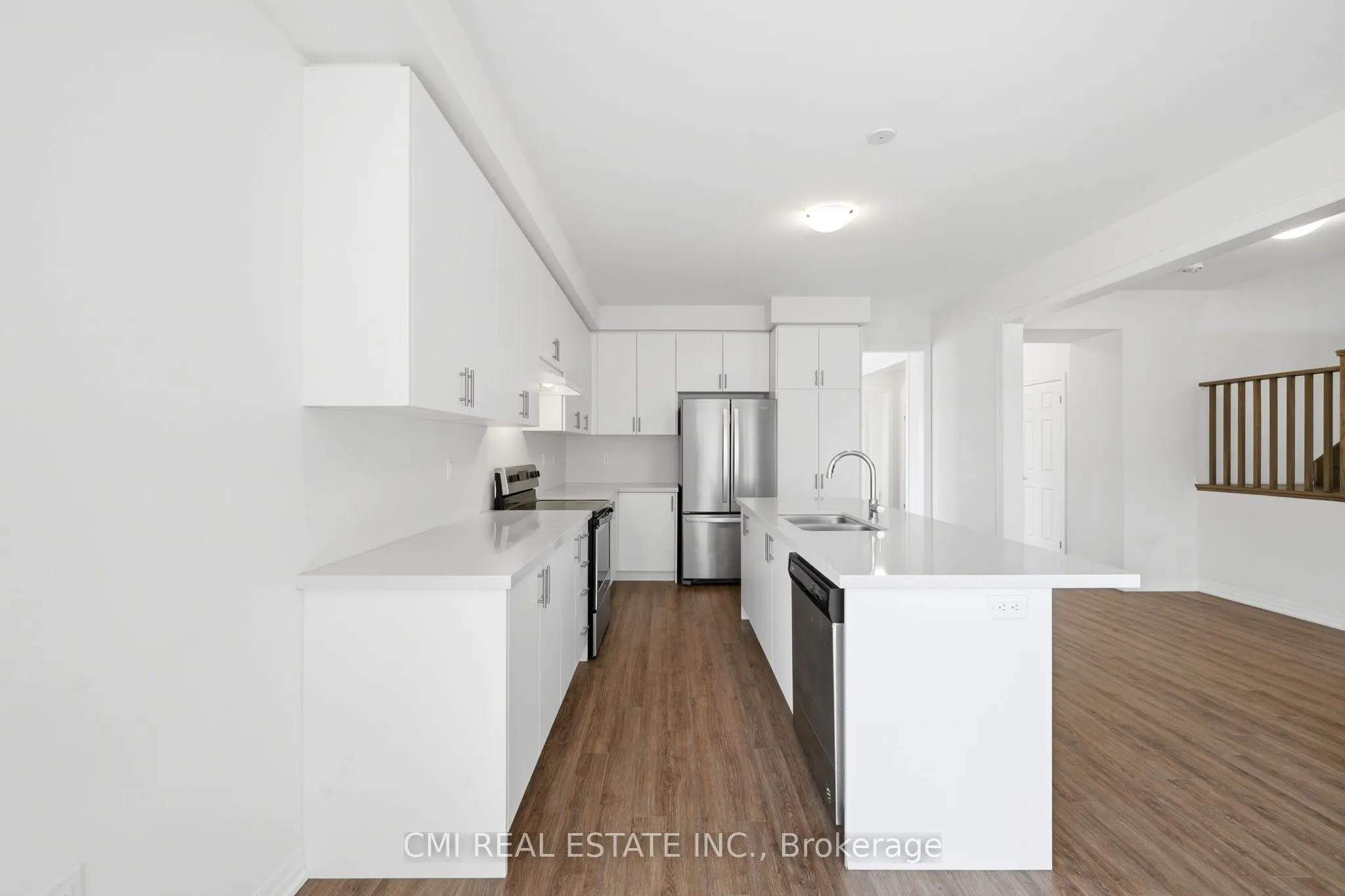 2 George Ellis Drive
