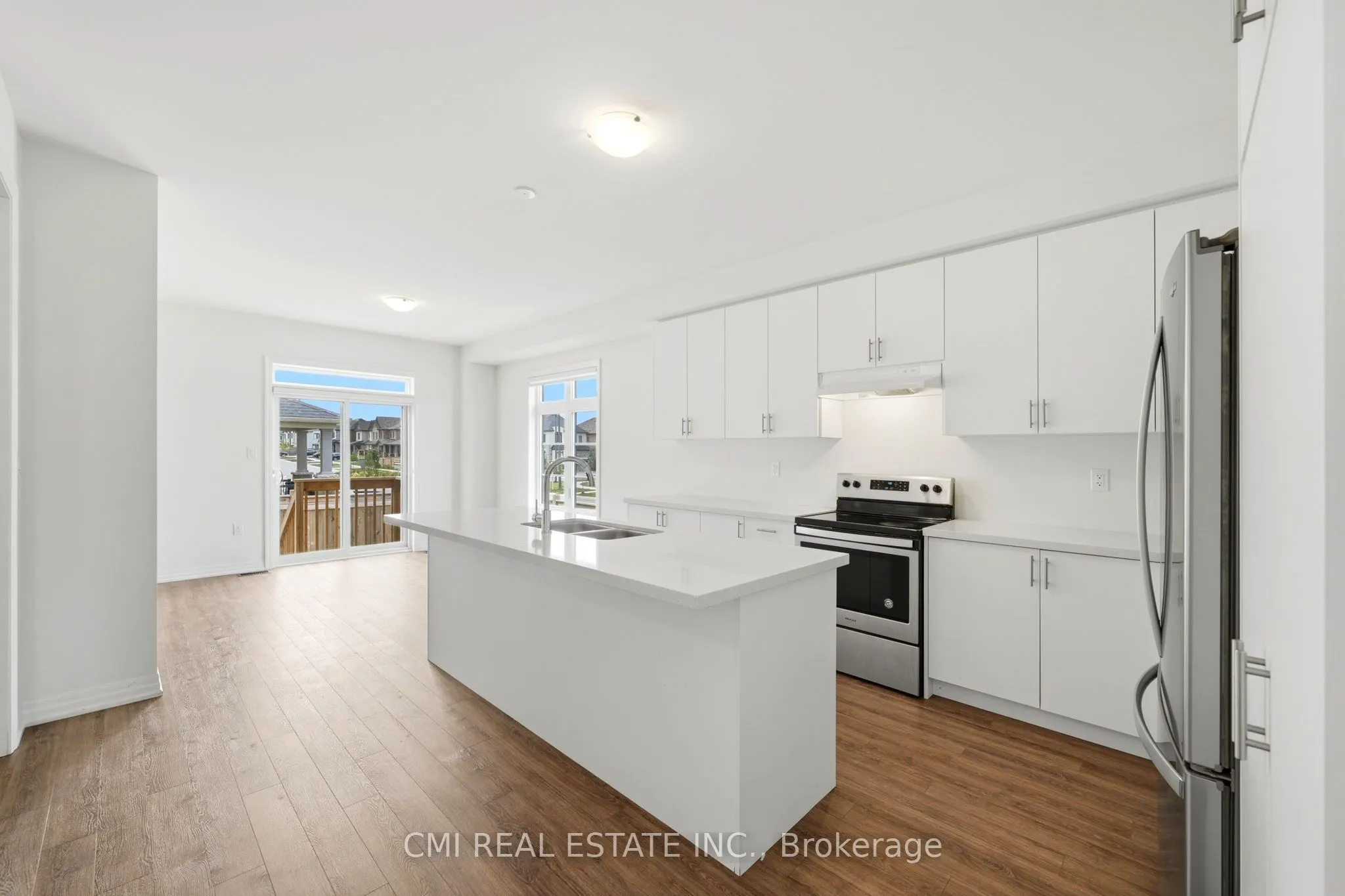 2 George Ellis Drive