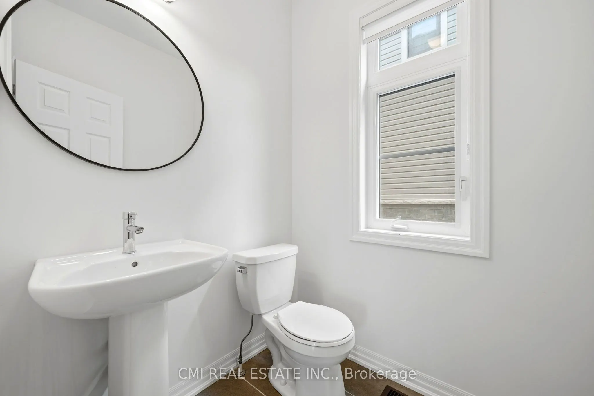 2 George Ellis Drive