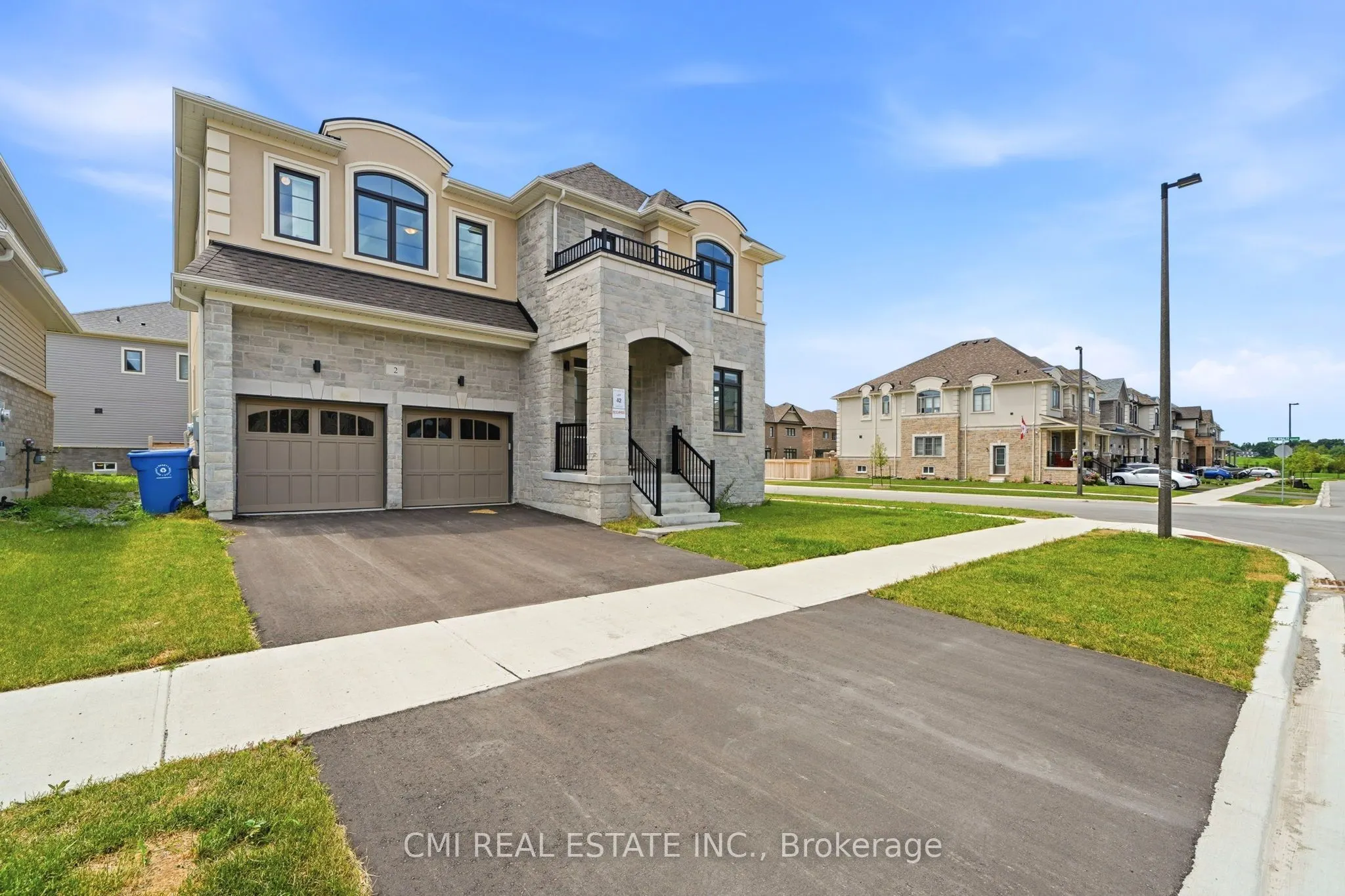 2 George Ellis Drive