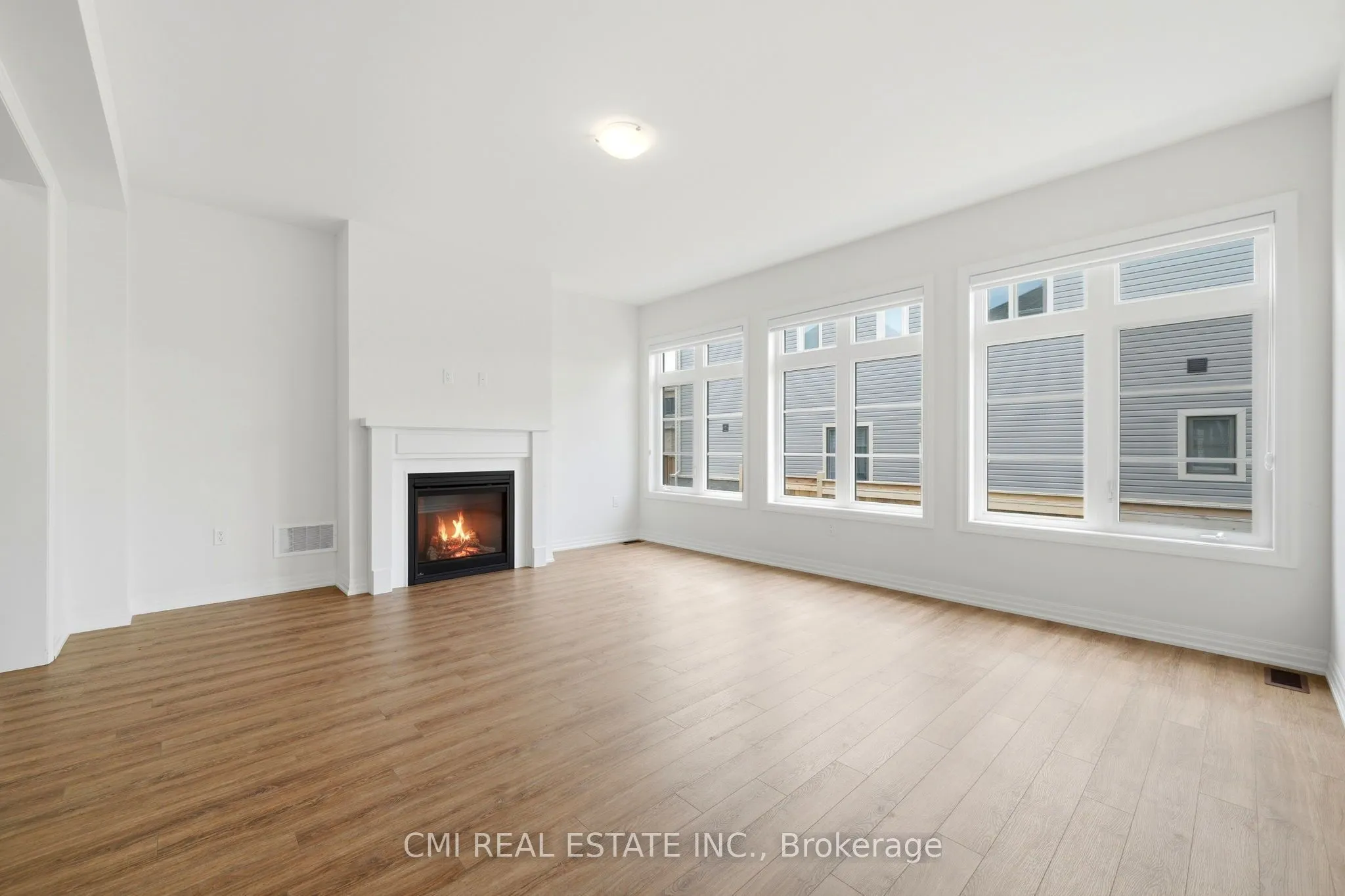 2 George Ellis Drive