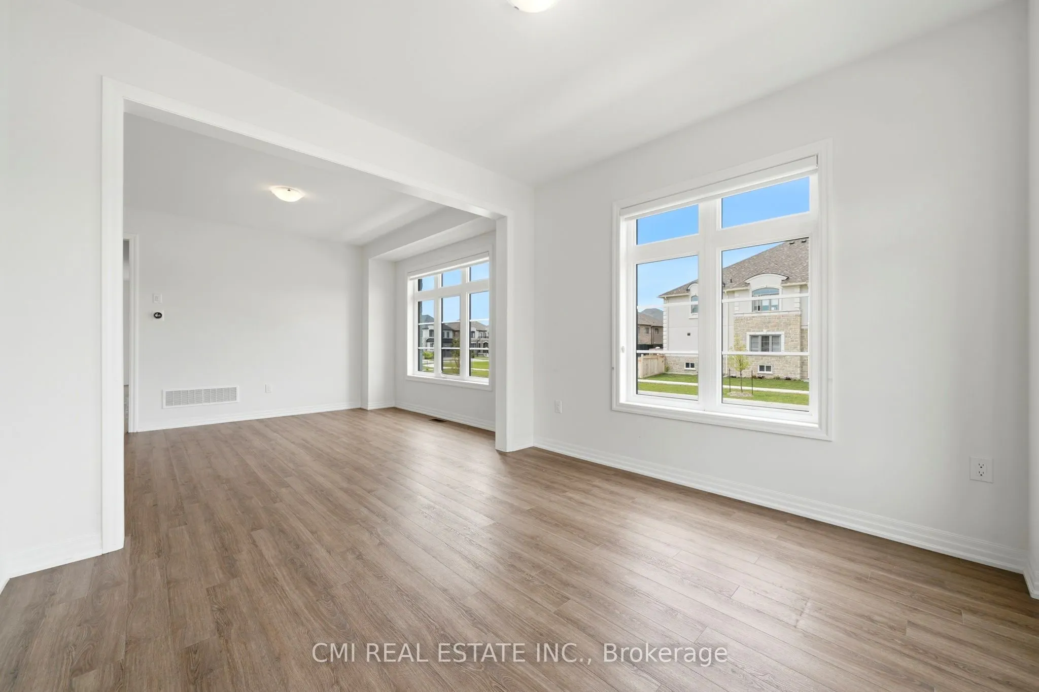 2 George Ellis Drive