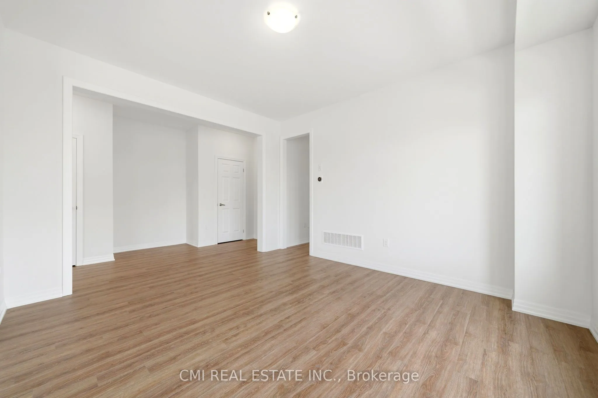 2 George Ellis Drive