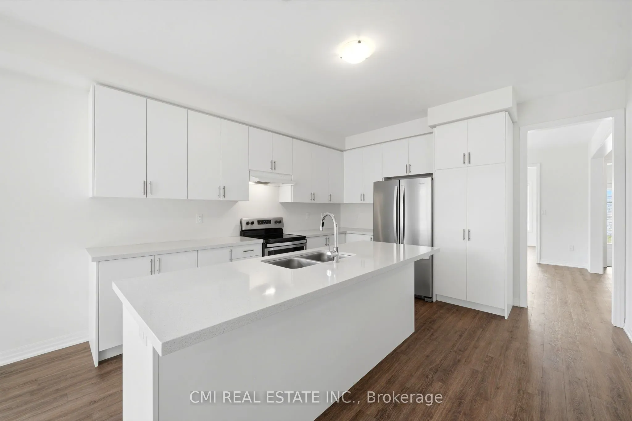 2 George Ellis Drive