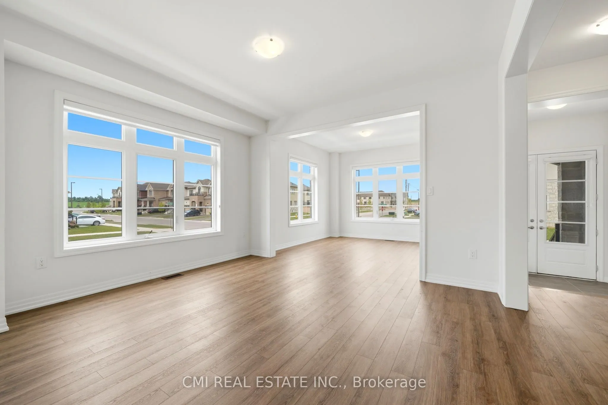2 George Ellis Drive
