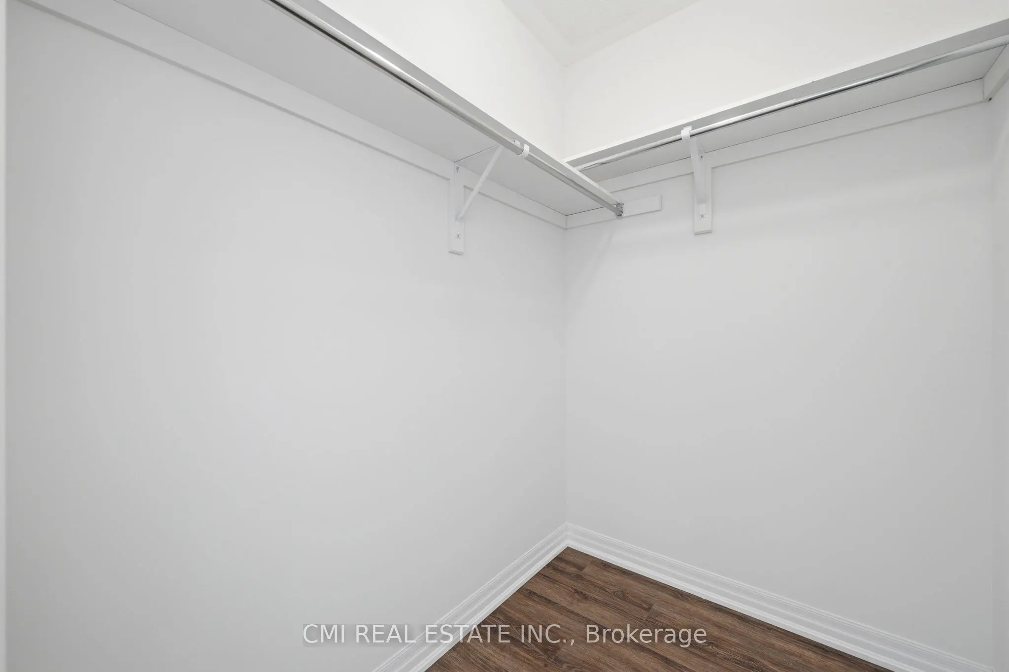 2 George Ellis Drive