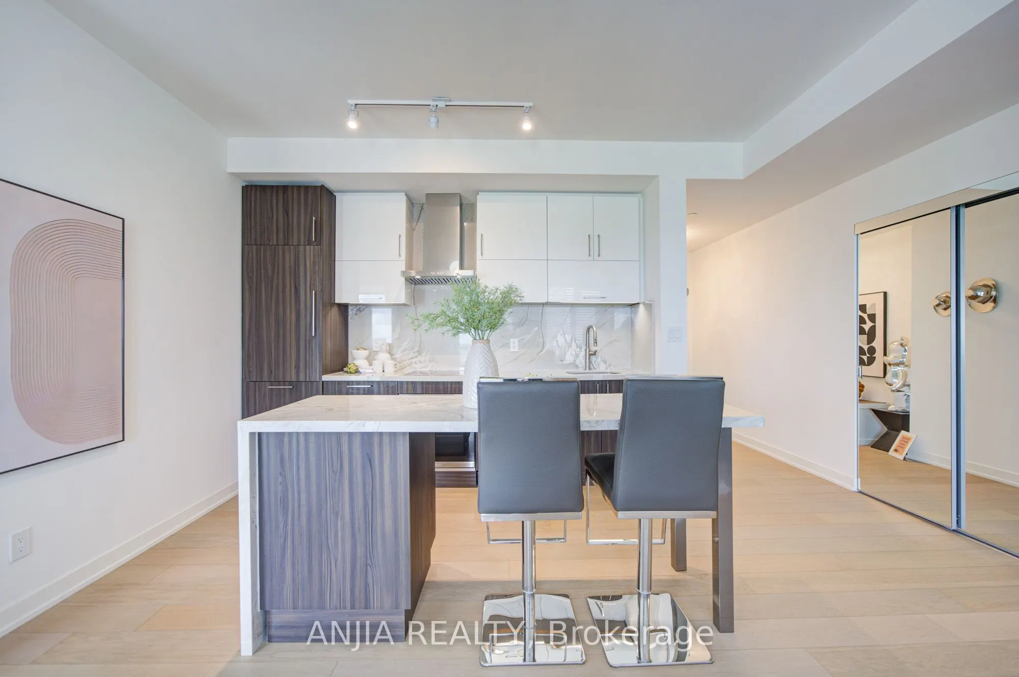 8119 Birchmount Road #1705