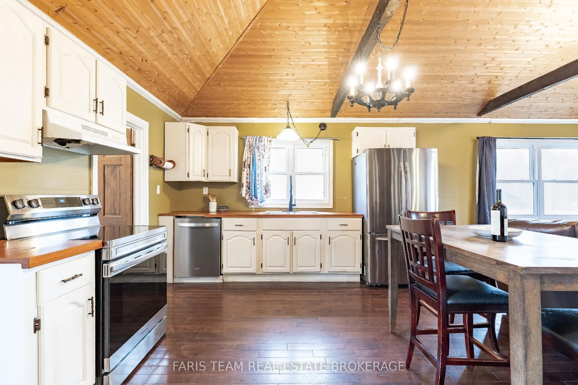 1417 Maple Way