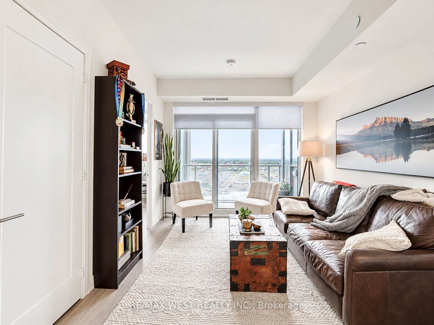 9000 Jane Street #1019