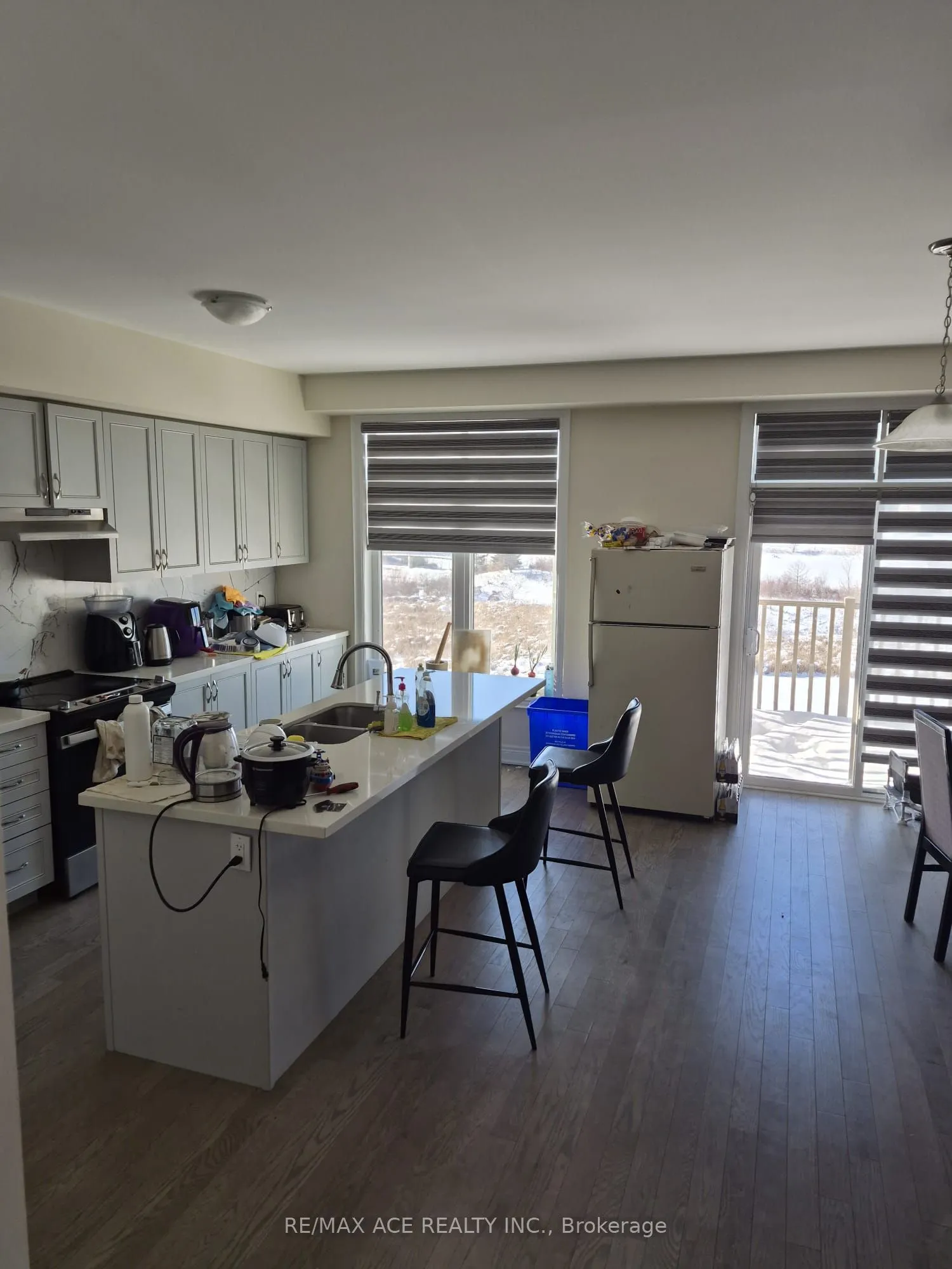 32 Andress Way