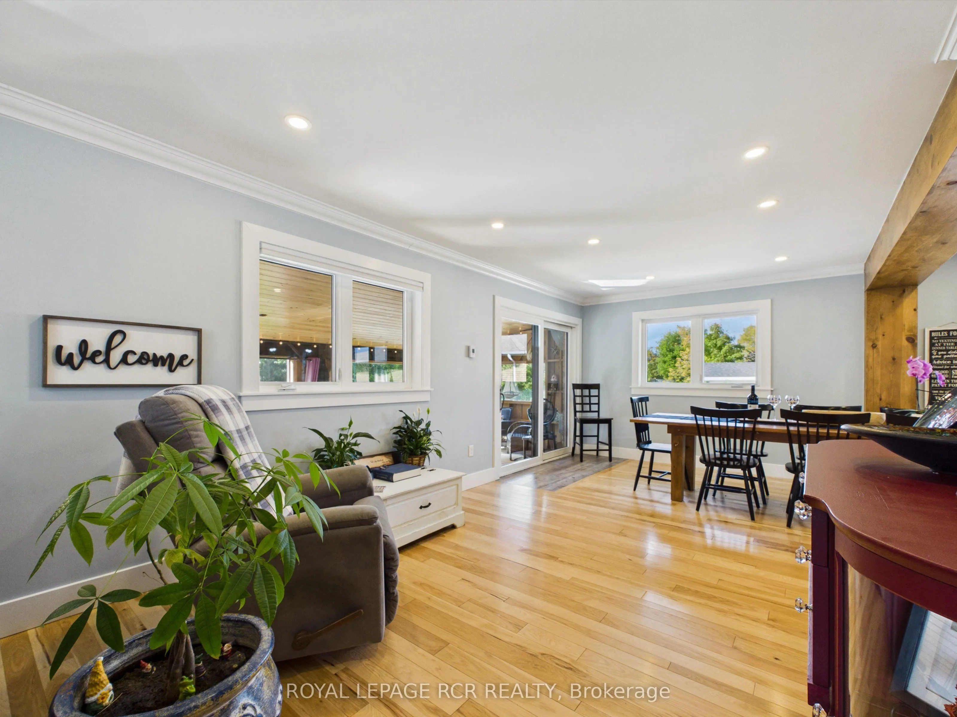 16 Loree Drive