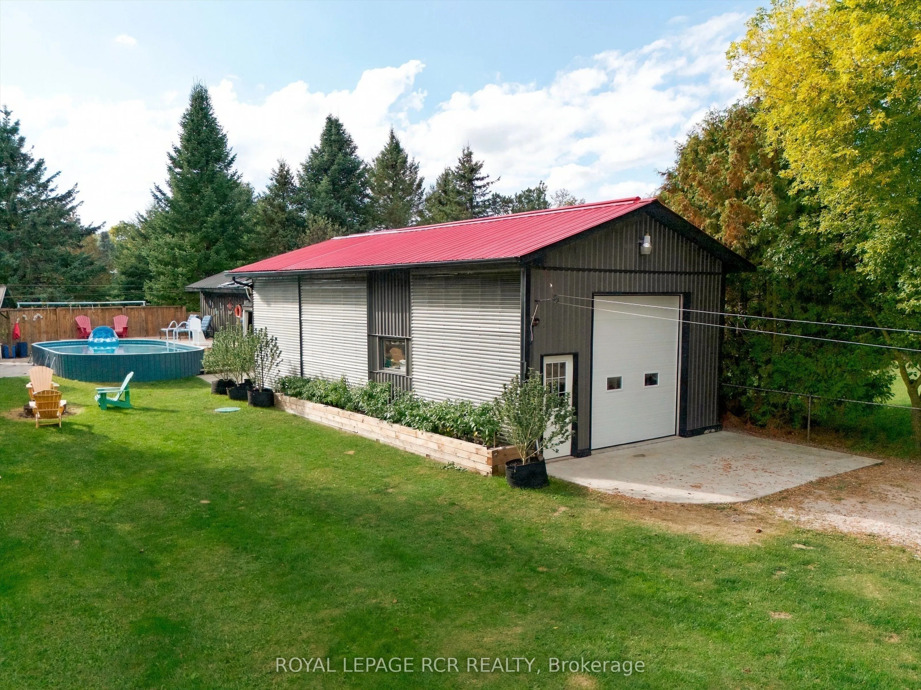 16 Loree Drive