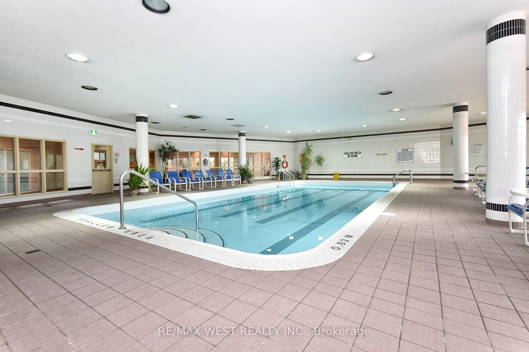 40 Harding Boulevard W #305