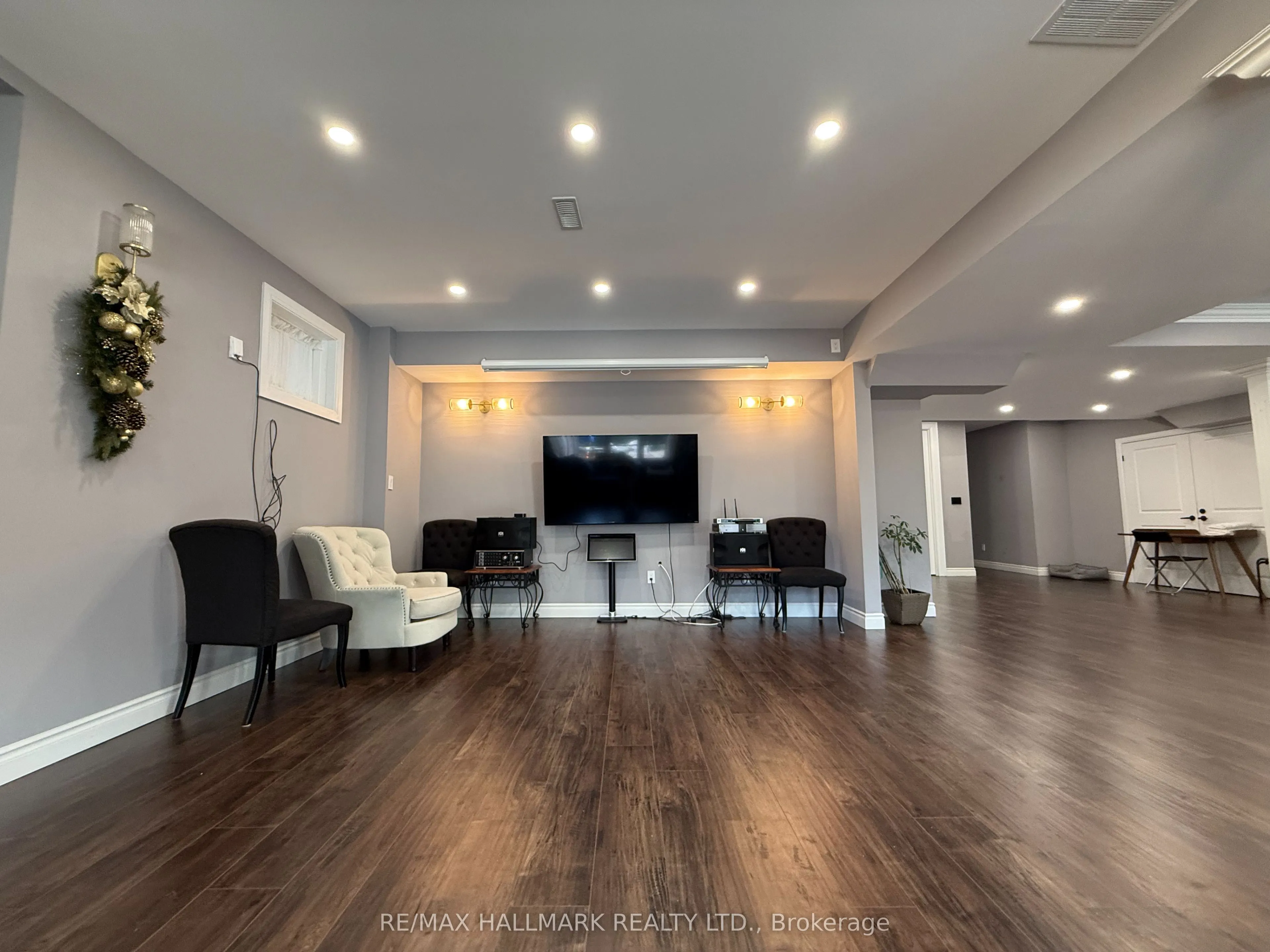 91 Glensteeple Trail #Lower Level