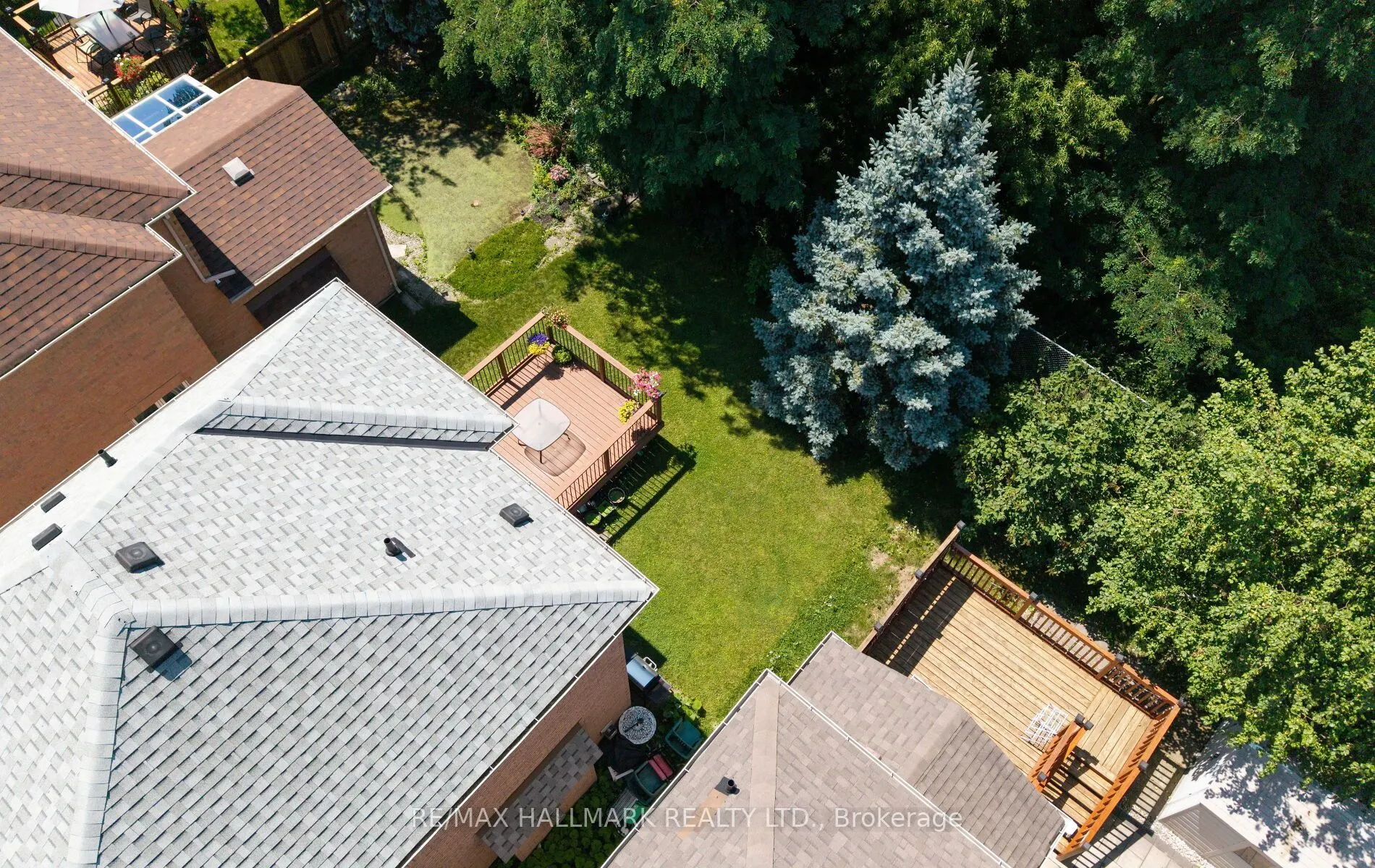 17 Rushingbrook Drive