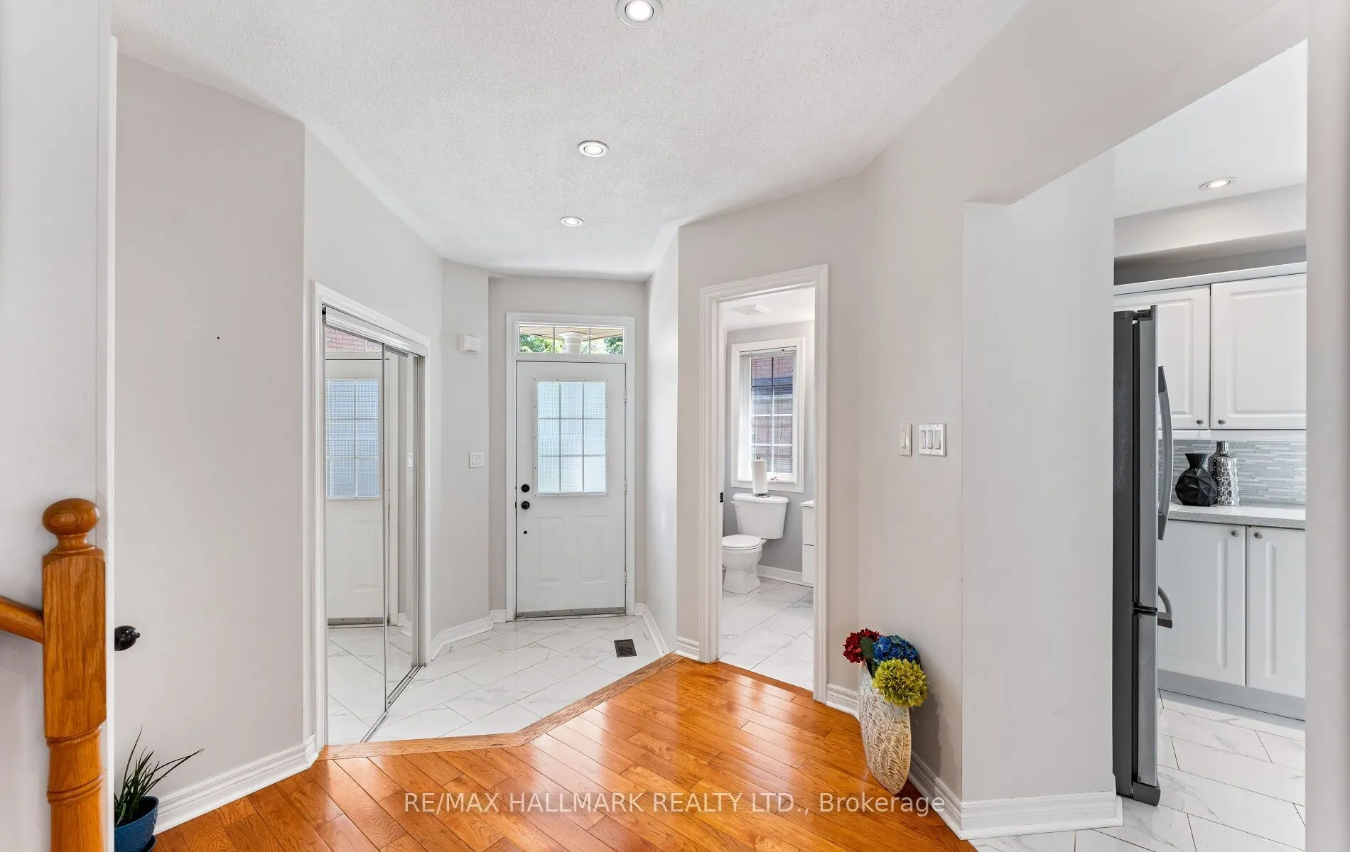 17 Rushingbrook Drive