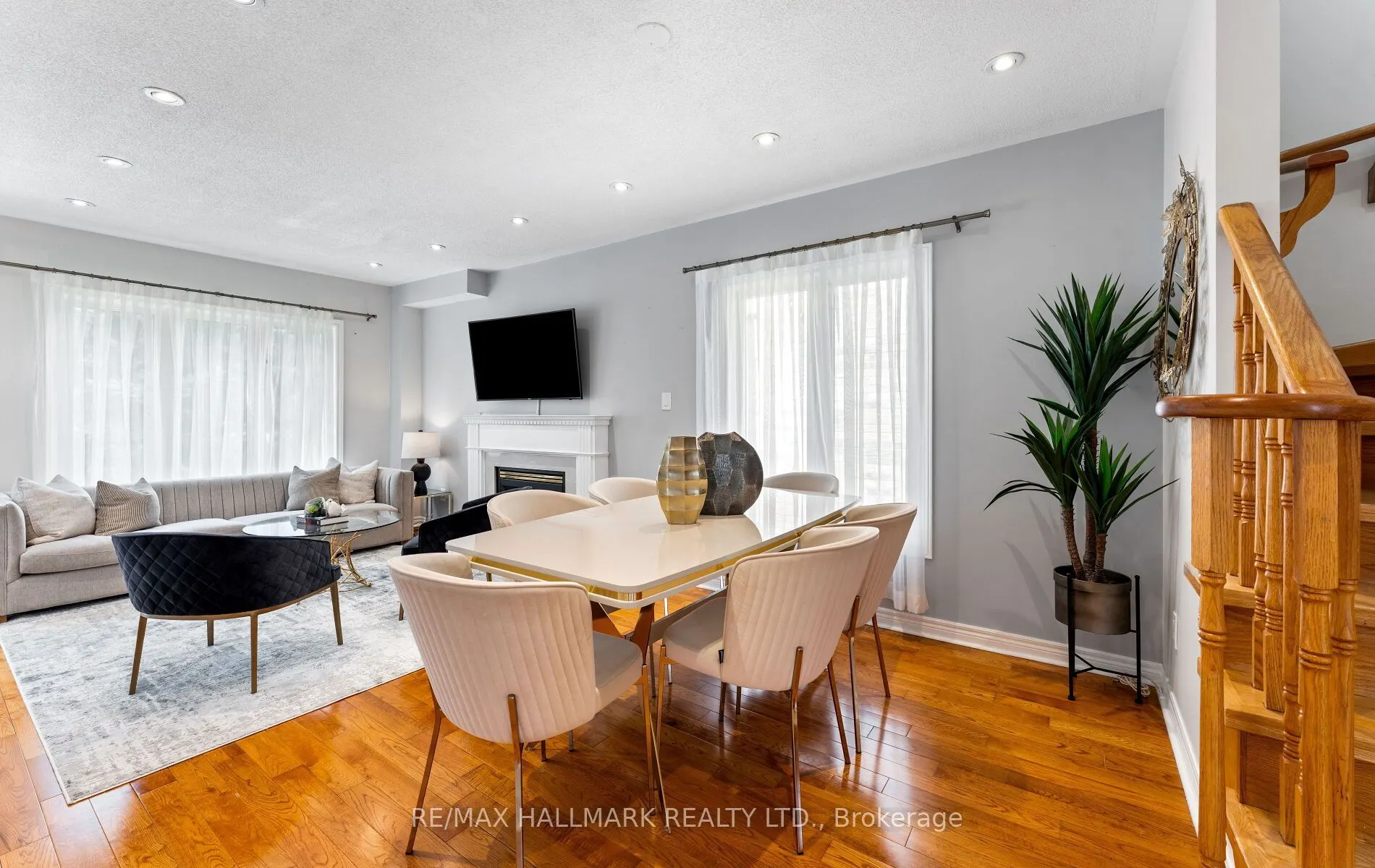17 Rushingbrook Drive