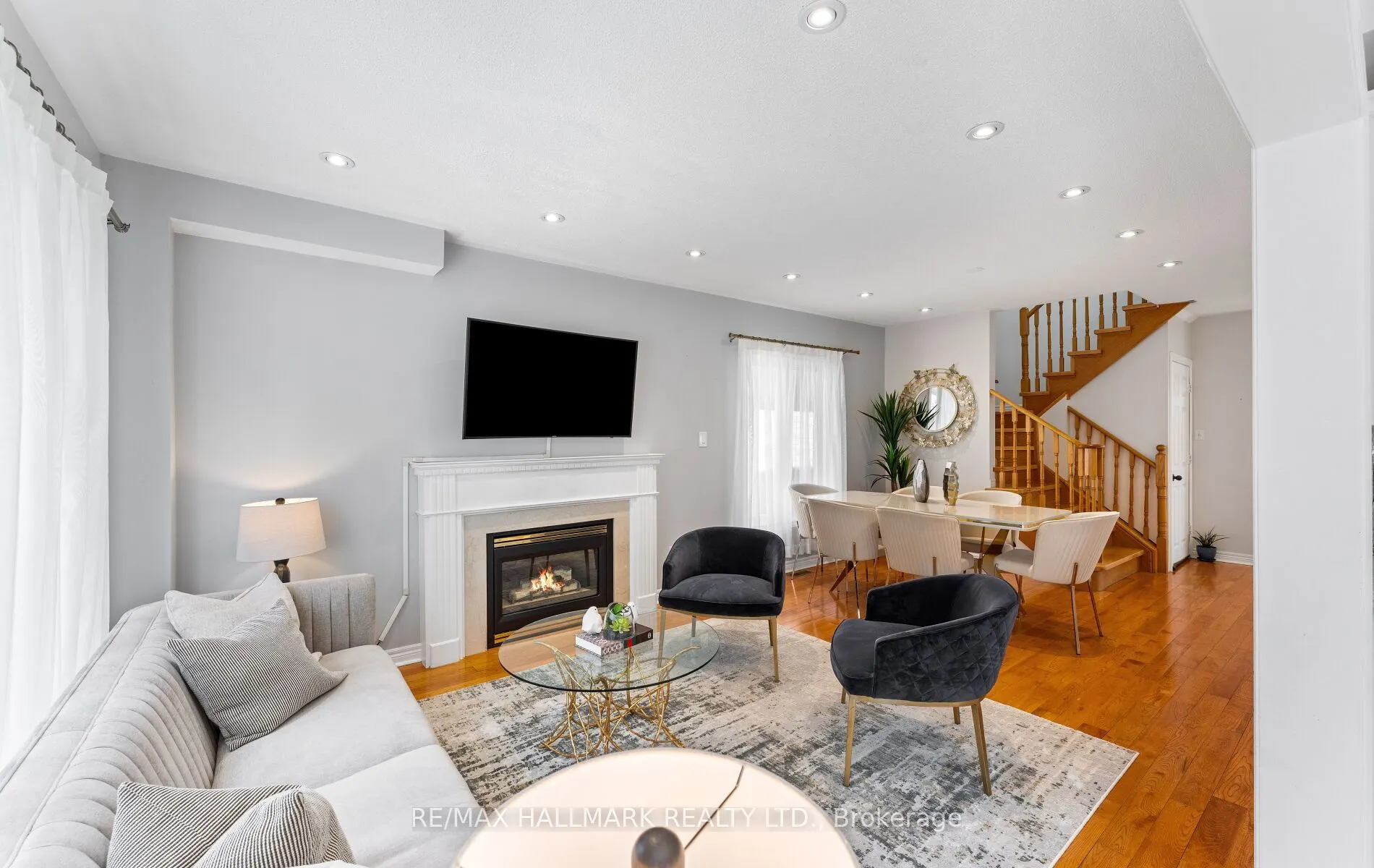 17 Rushingbrook Drive