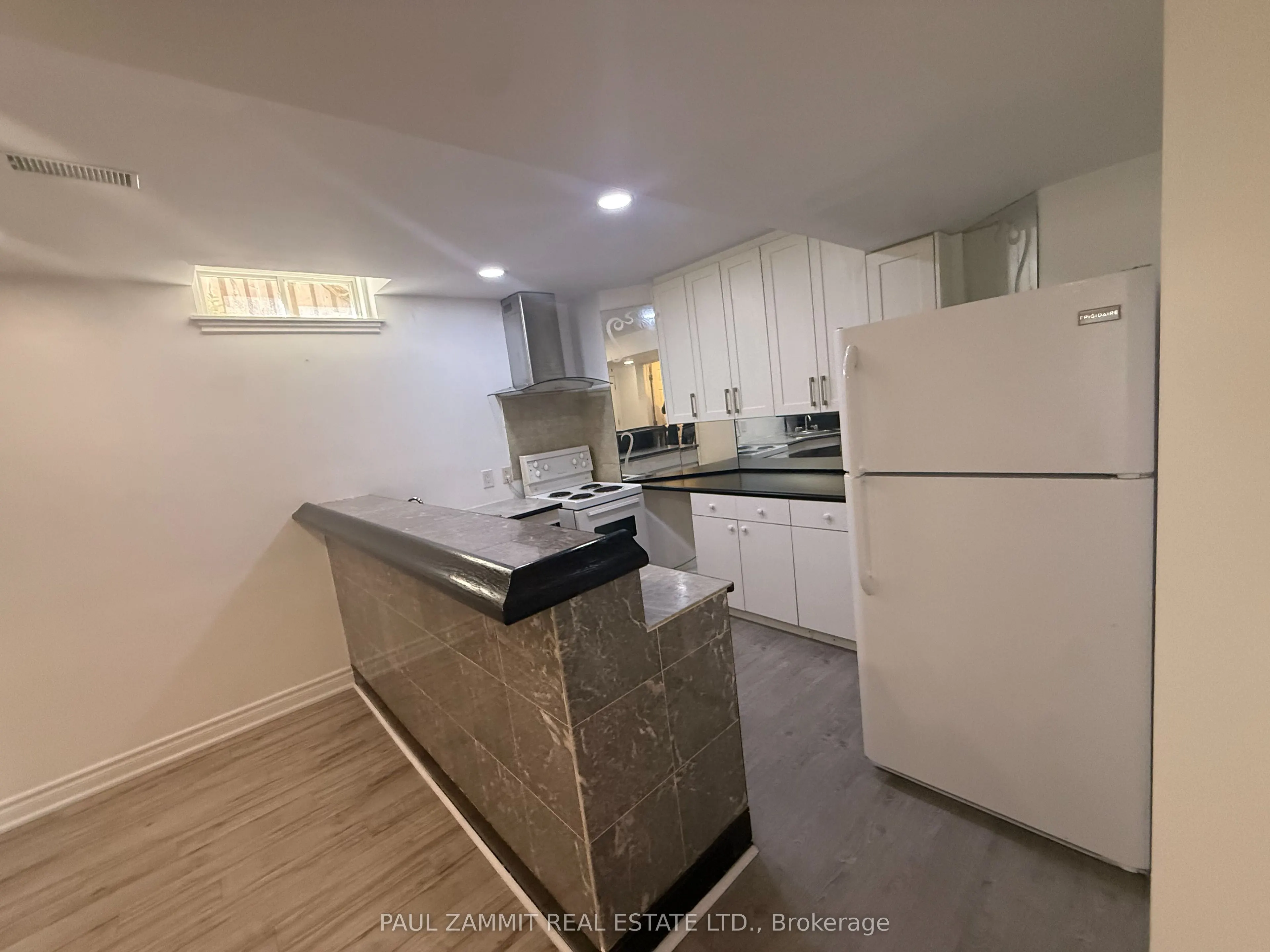 123 Morgan Avenue #Bsmt #2