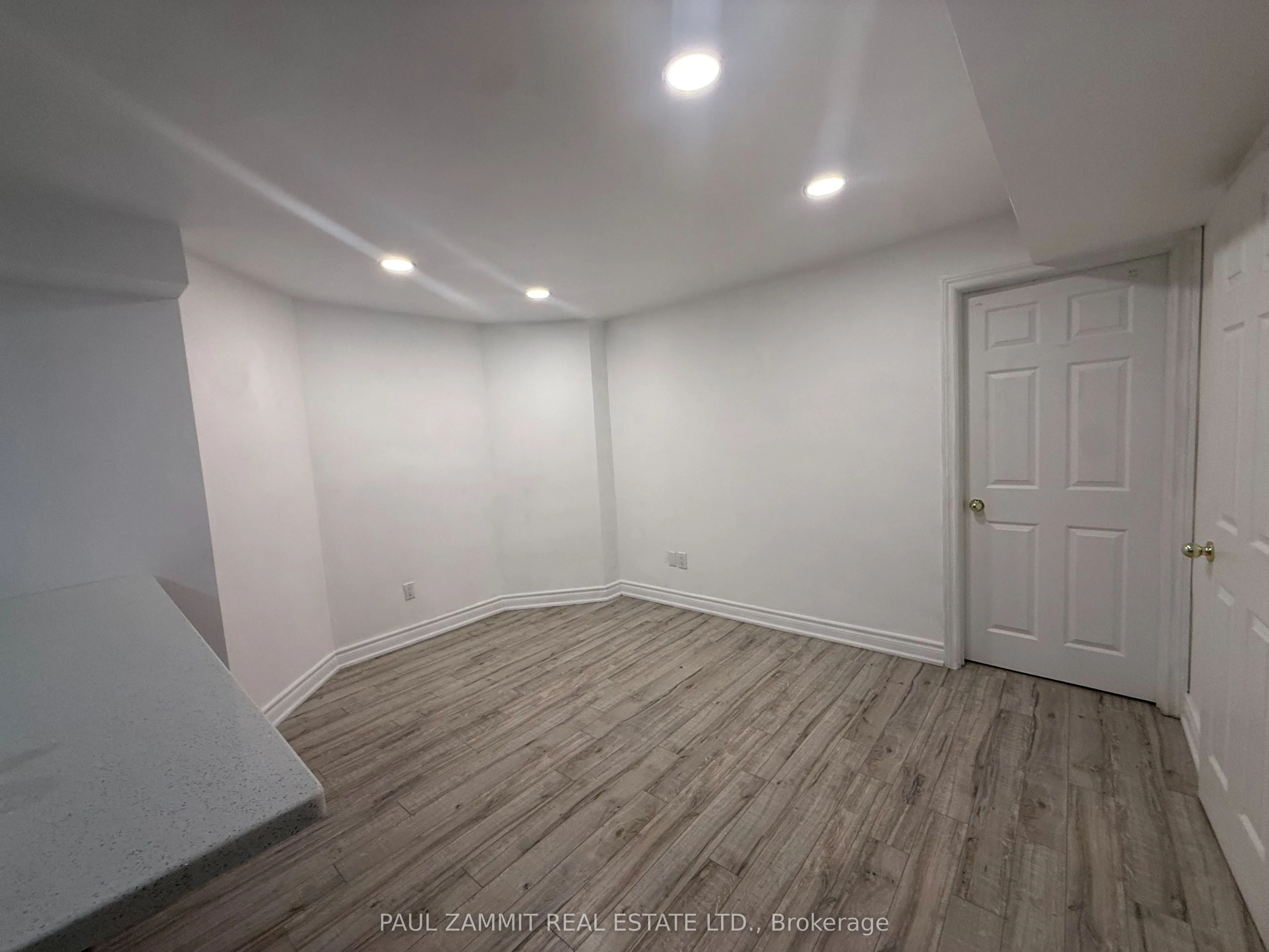 123 Morgan Avenue #Bsmt #1