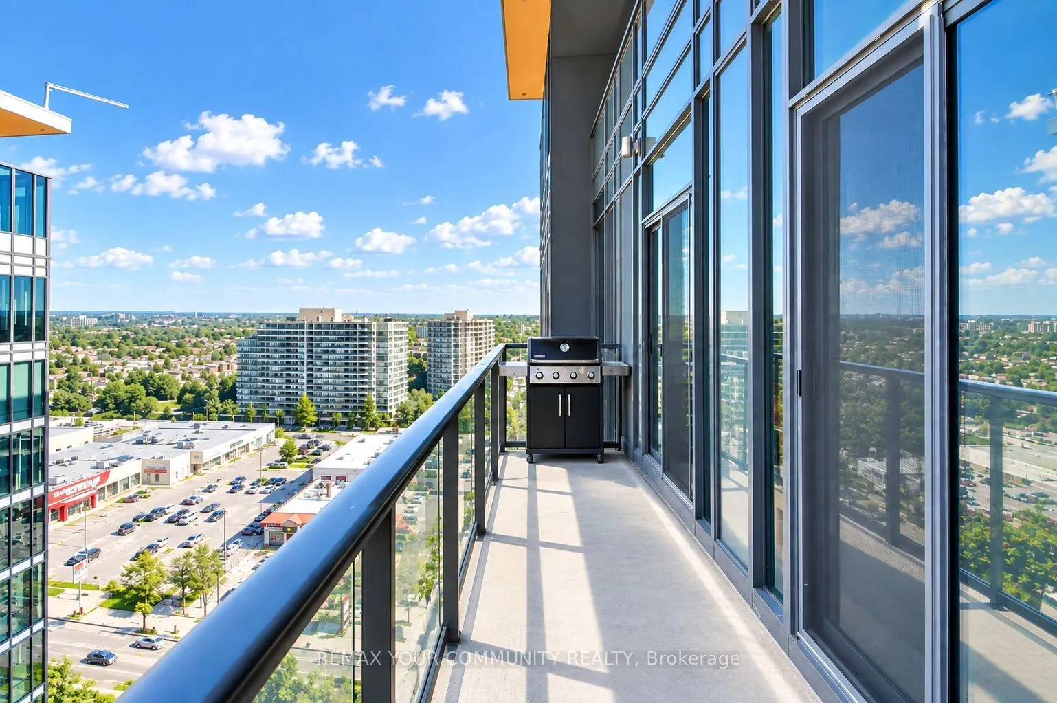 9600 Yonge Street #PH05