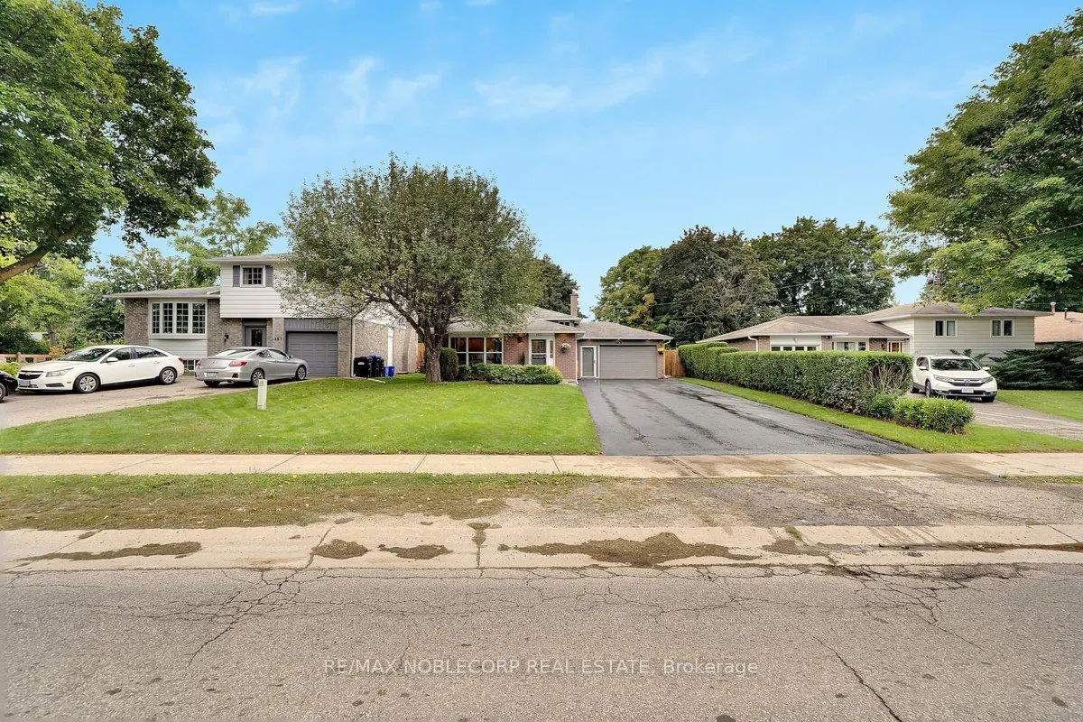 163 Main Street W