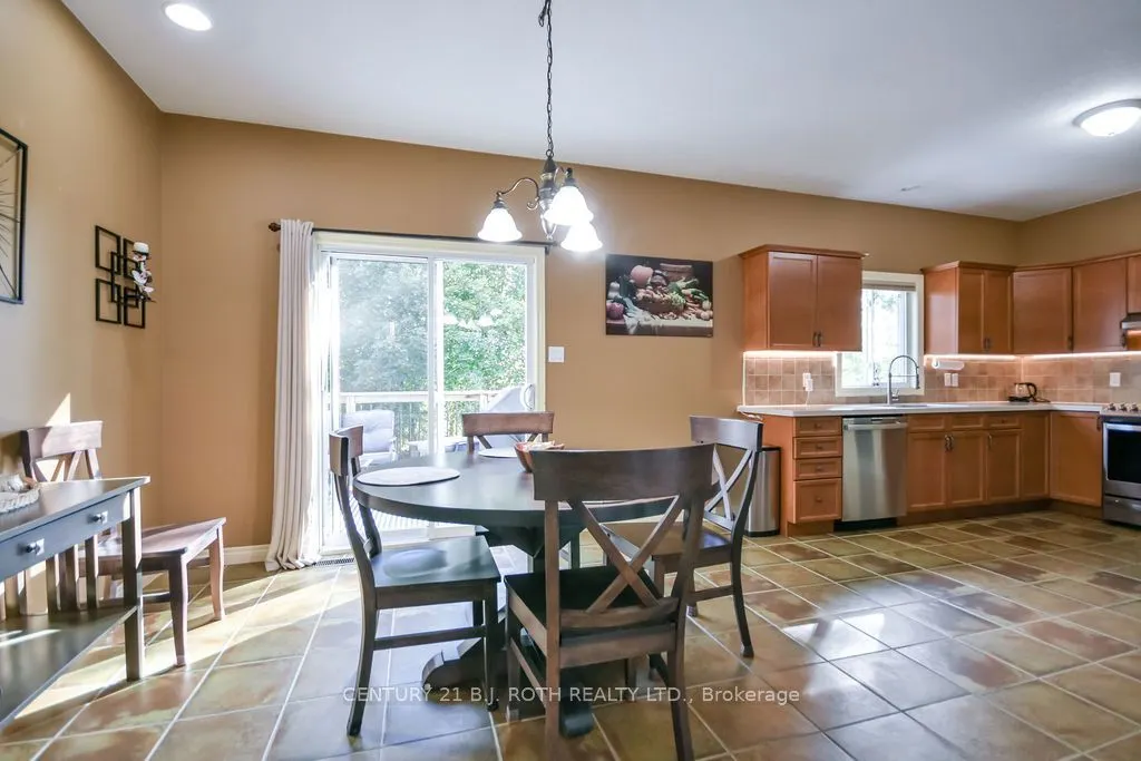 21 Armeda Clow Crescent