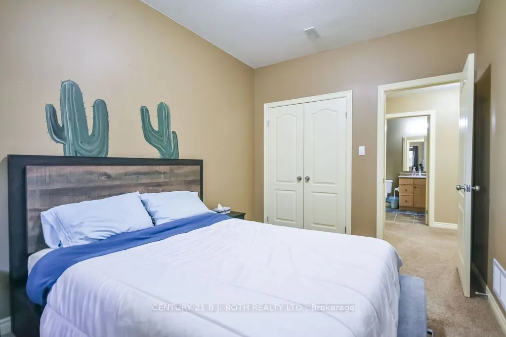 21 Armeda Clow Crescent
