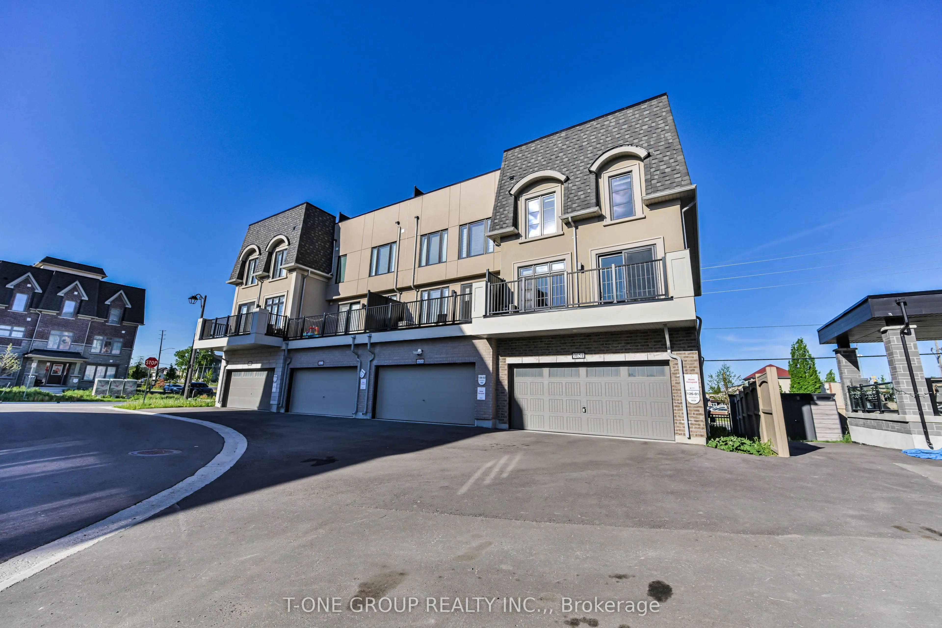 9654 Kennedy Road