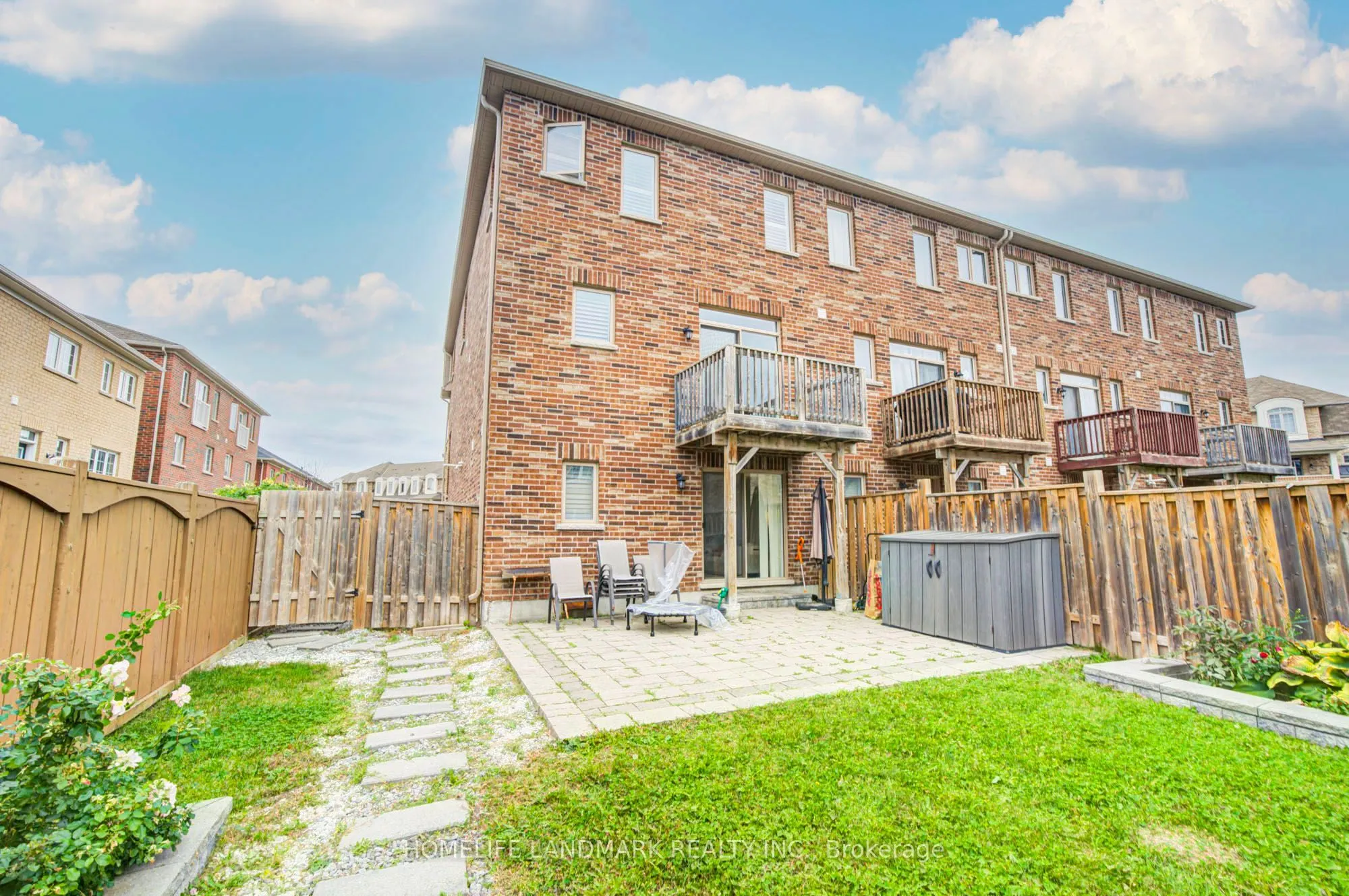 17 Etherington Way