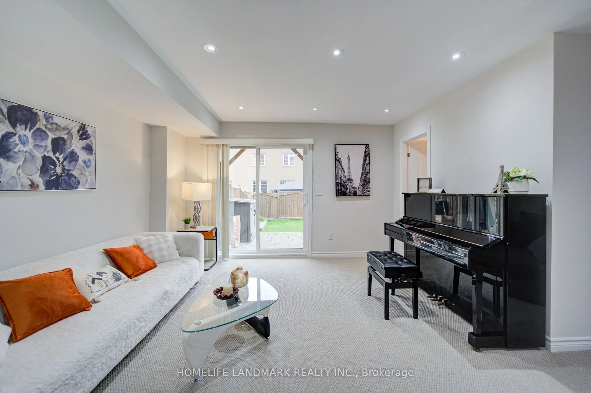 17 Etherington Way