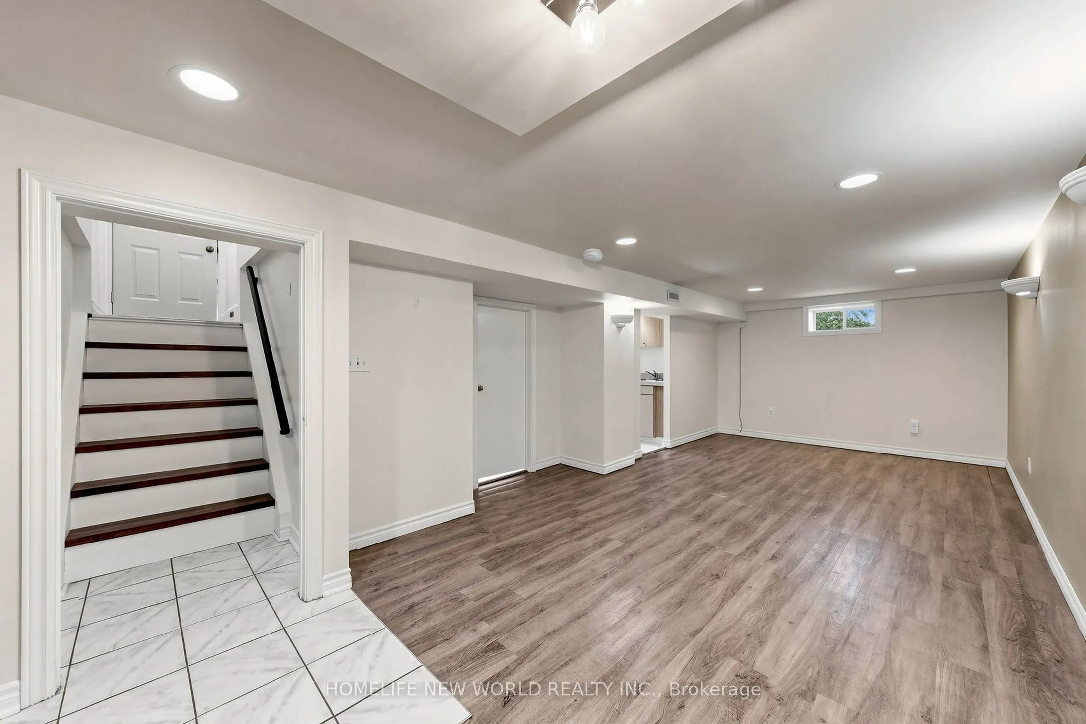 65 Walter Avenue