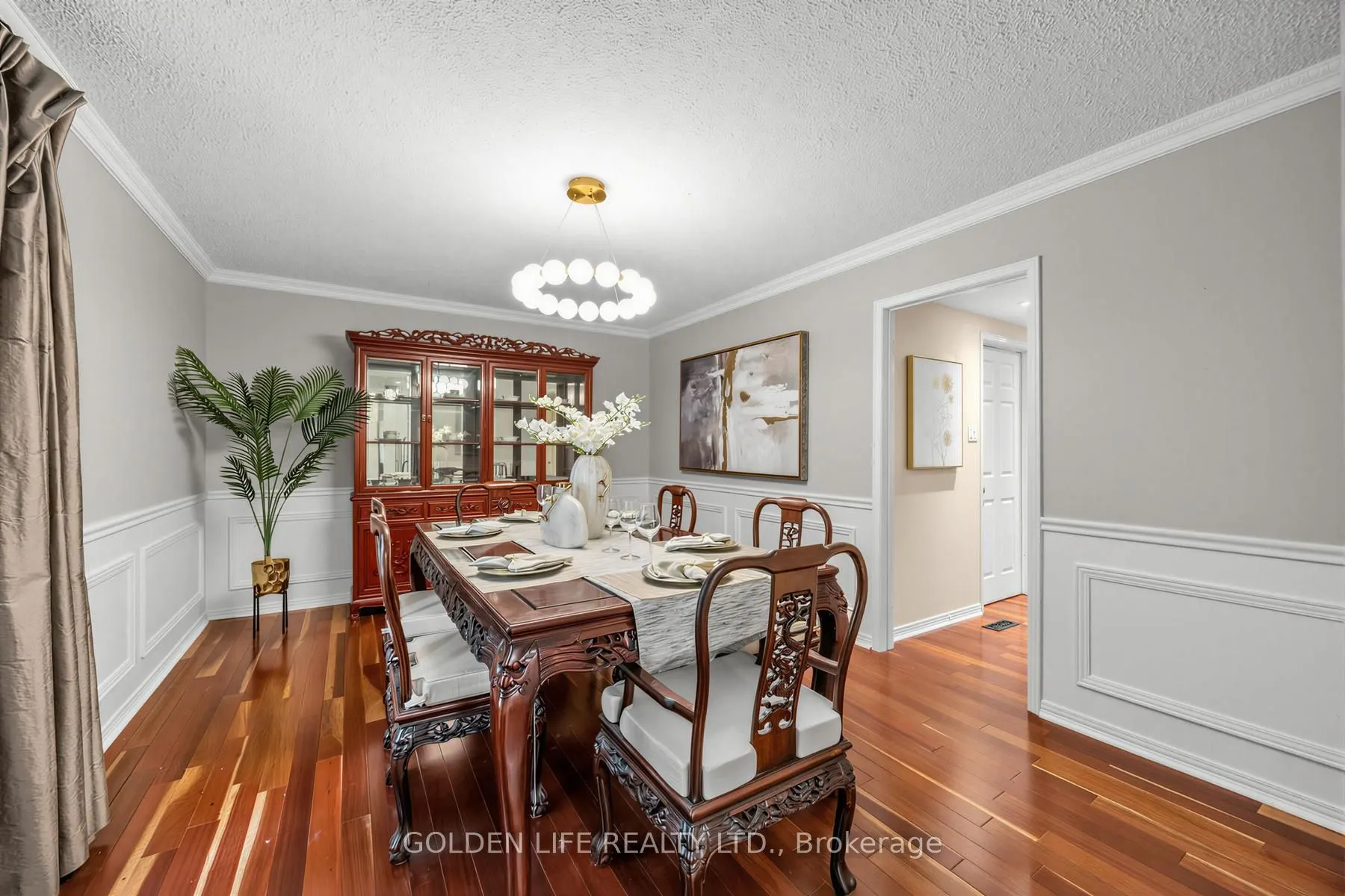 62 Longwater Chase