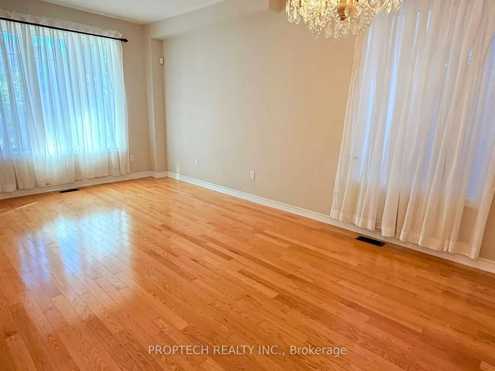 61 Braehead Drive