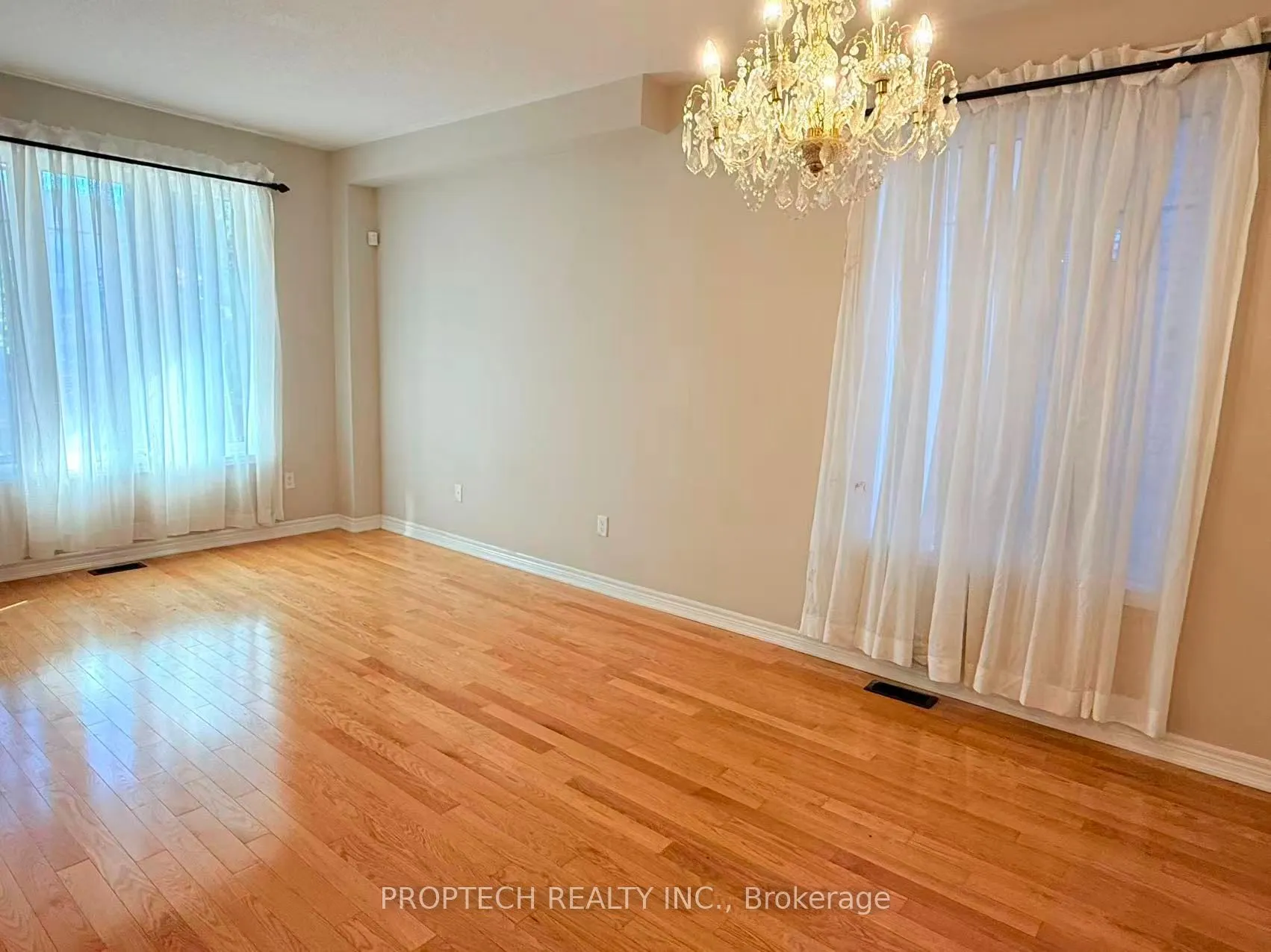 61 Braehead Drive