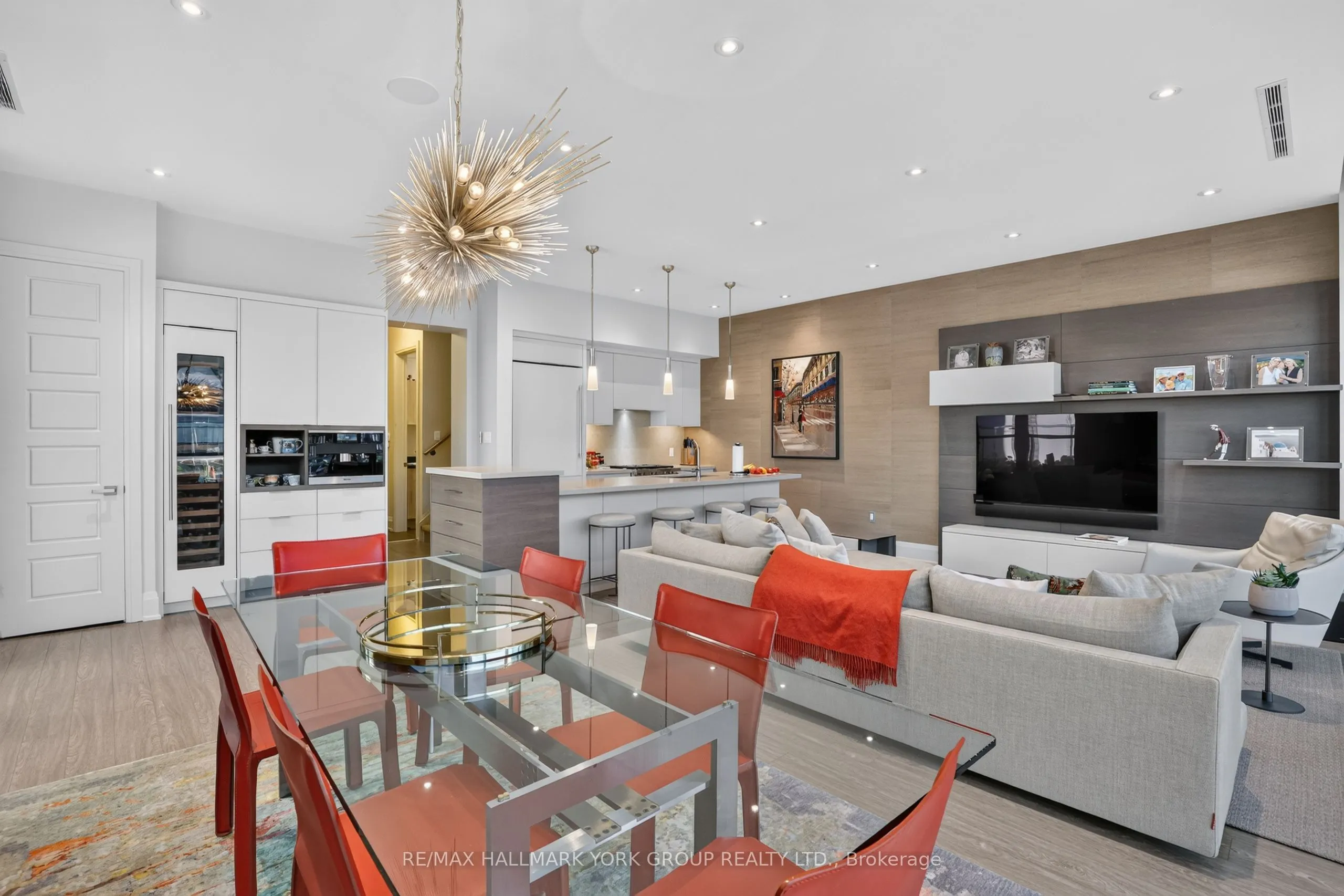 3764 Ferretti Court