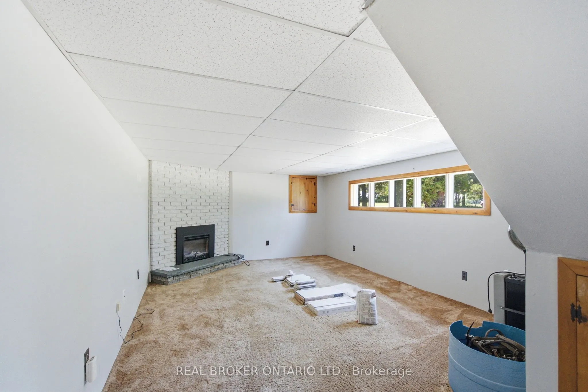 785 Reid Road