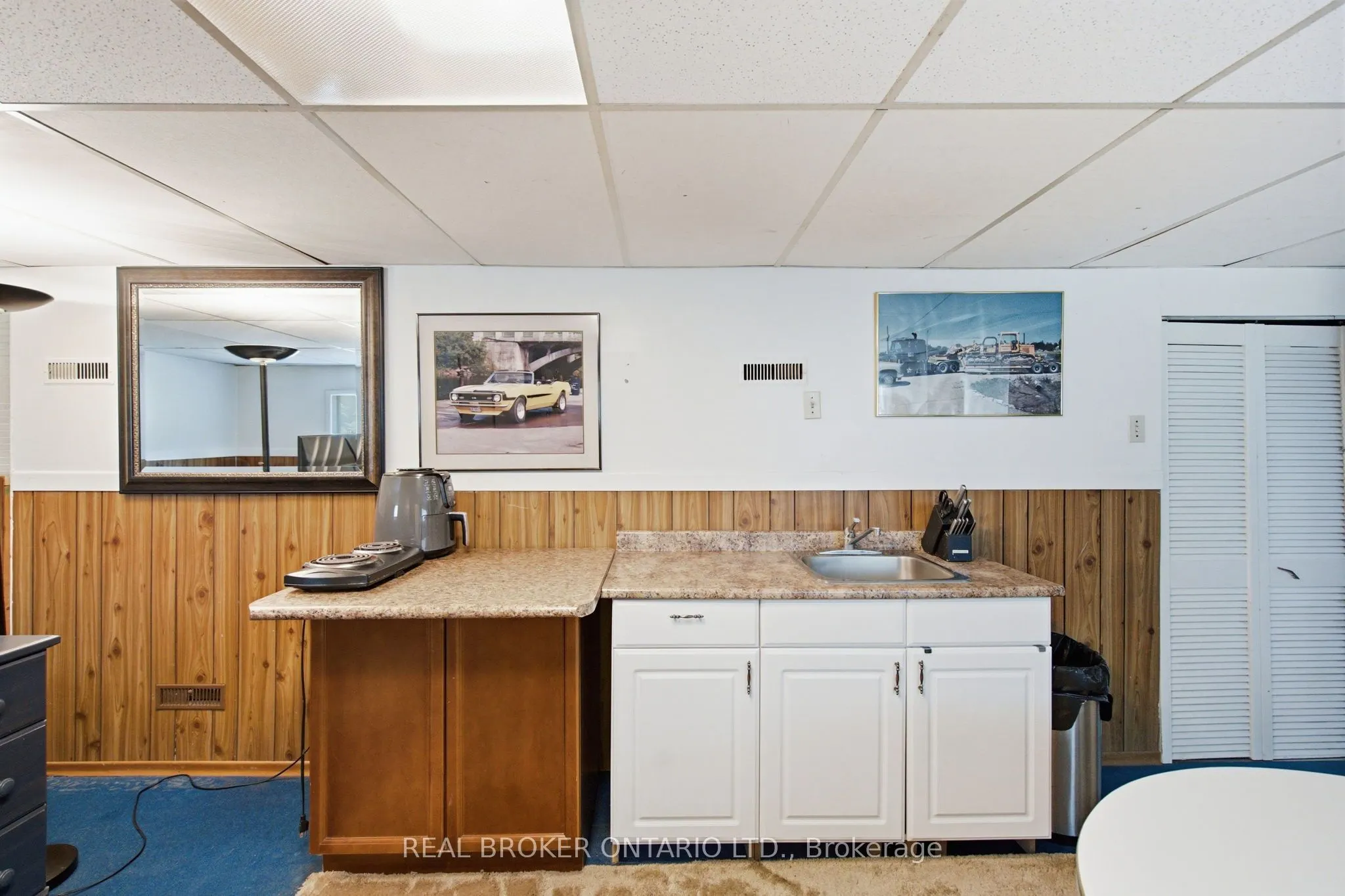 785 Reid Road