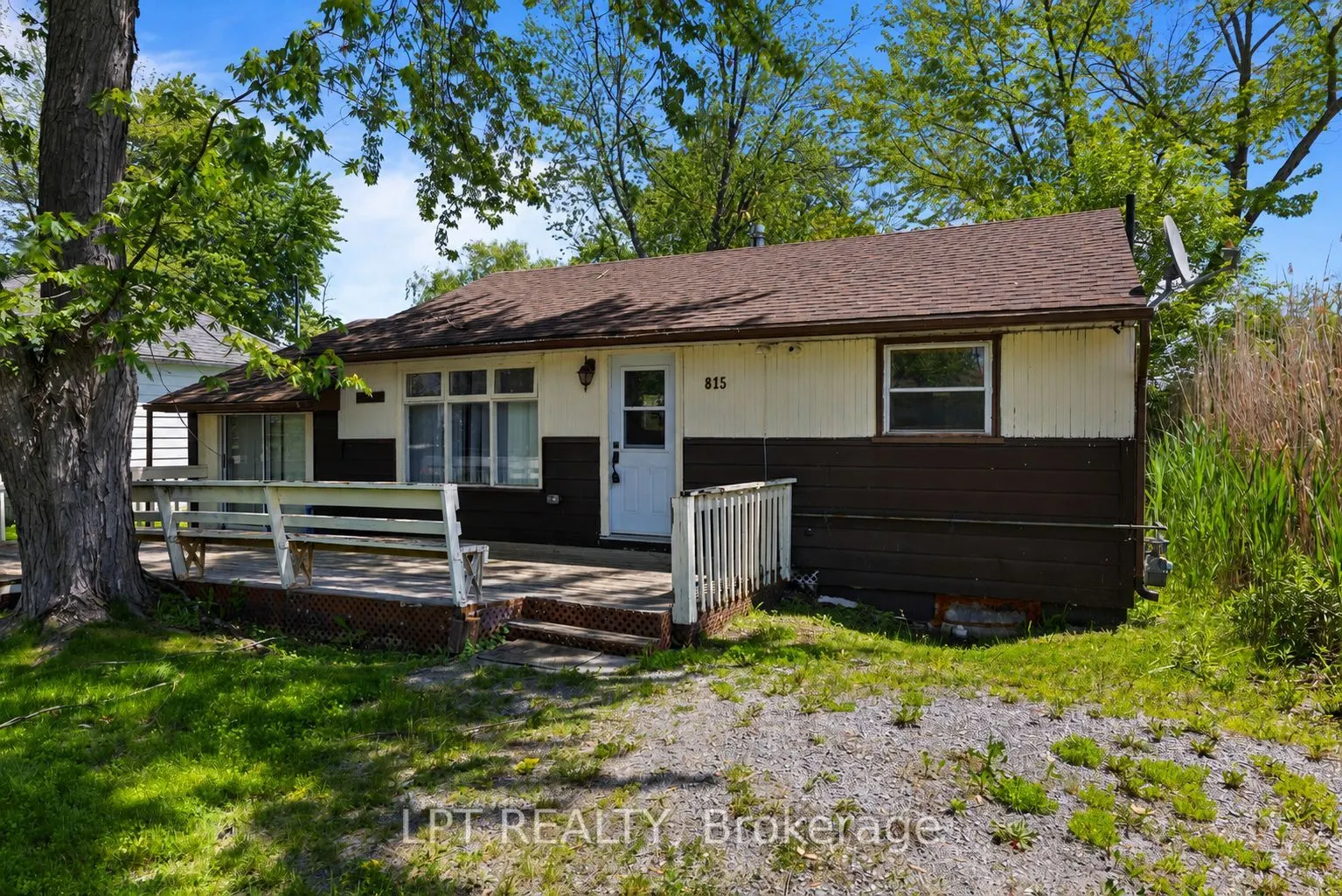 815 Paradise Drive