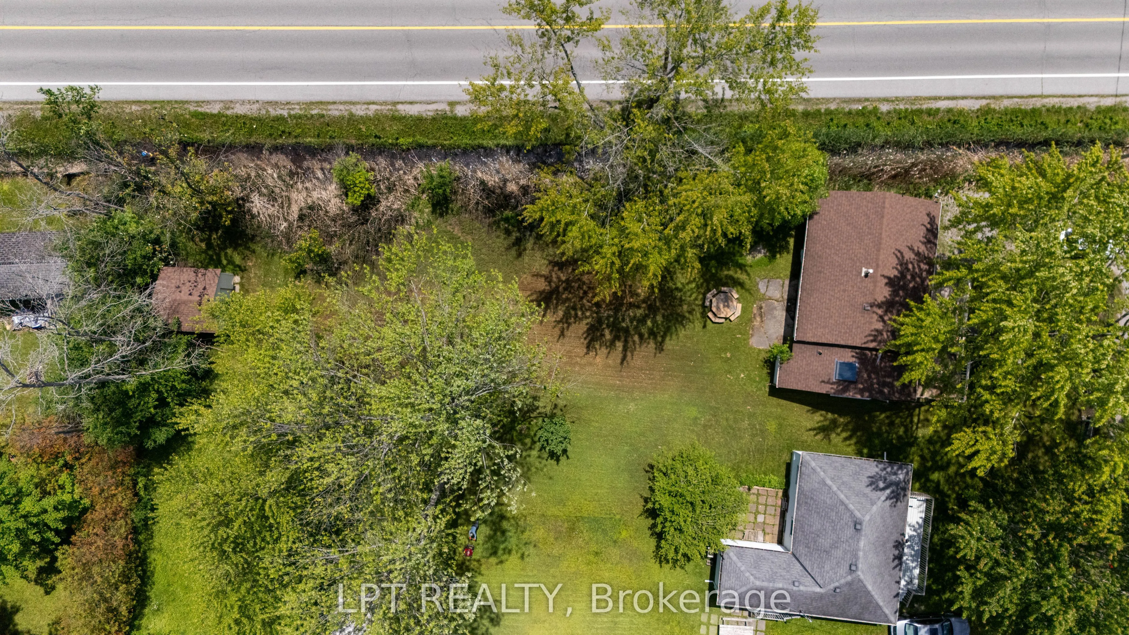 815 Paradise Drive